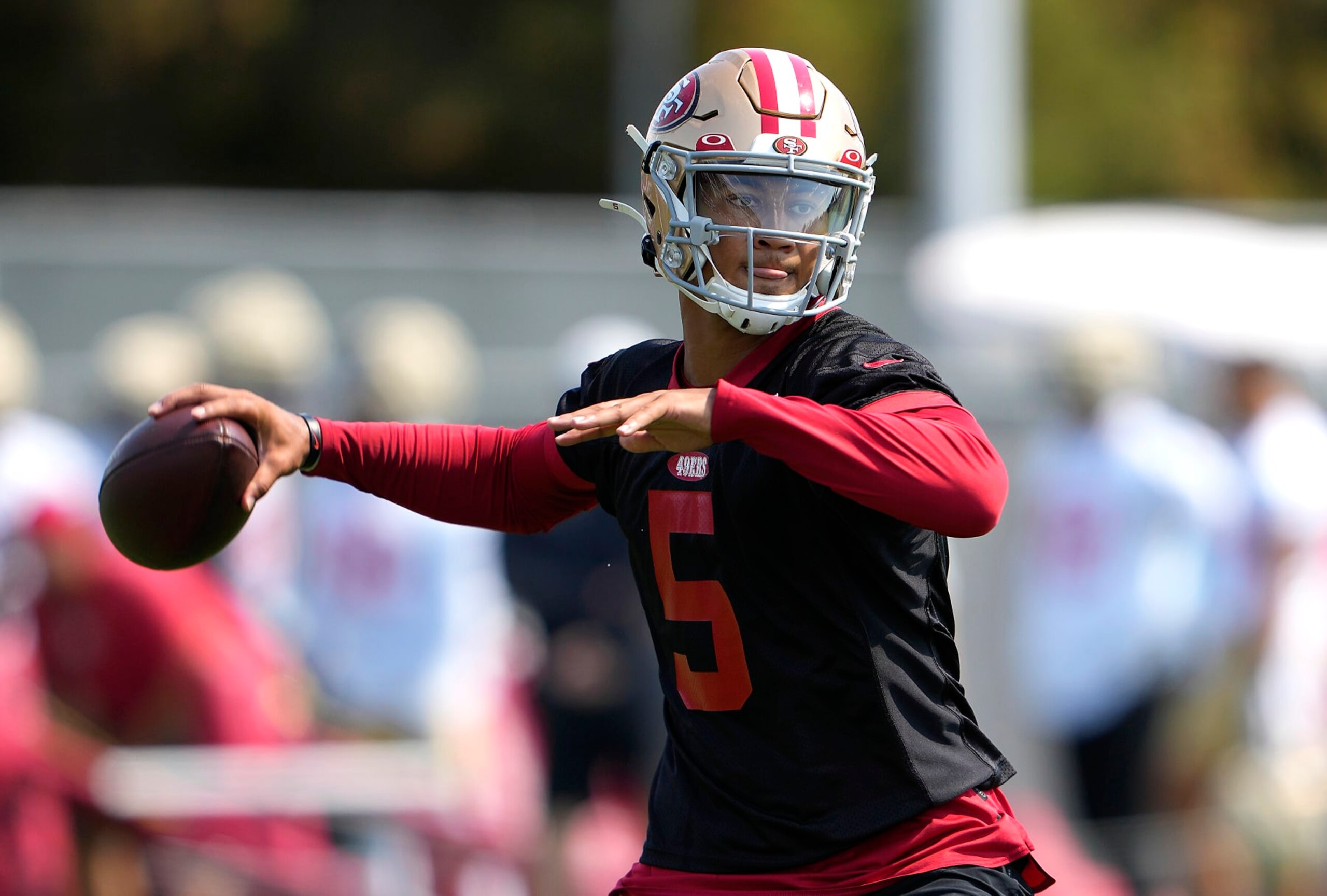 SANTA CLARA, CALIFORNIA - JULY 28: Trey Lance #5 of the San Francisco 49ers works out during training camp at SAP Performance Facility on July 28, 2022 in Santa Clara, California. (Photo by Thearon W. Henderson/Getty Images) SANTA CLARA, CALIFORNIA - JULY 28: Trey Lance #5 of the San Francisco 49ers works out during training camp at SAP Performance Facility on July 28, 2022 in Santa Clara, California. (Photo by Thearon W. Henderson/Getty Images)