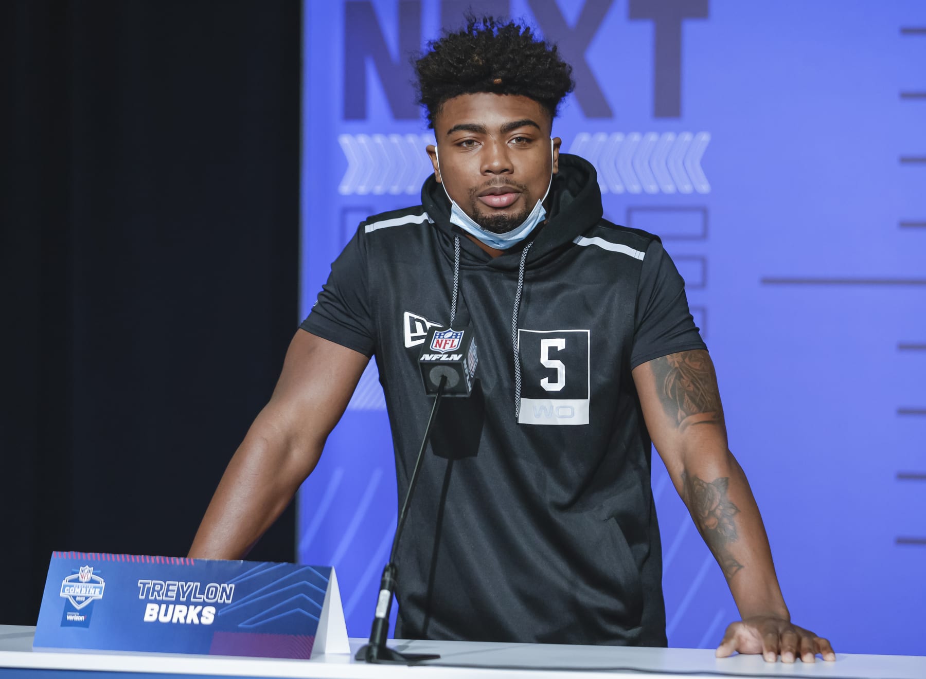 INDIANAPOLIS, IN - MAR 02: Treylon Burks #WO05 of the Arkansas Razorbacks speaks to reporters during the NFL Draft Combine at the Indiana Convention Center on March 2, 2022 in Indianapolis, Indiana. (Photo by Michael Hickey/Getty Images) INDIANAPOLIS, IN - MAR 02: Treylon Burks #WO05 of the Arkansas Razorbacks speaks to reporters during the NFL Draft Combine at the Indiana Convention Center on March 2, 2022 in Indianapolis, Indiana. (Photo by Michael Hickey/Getty Images)