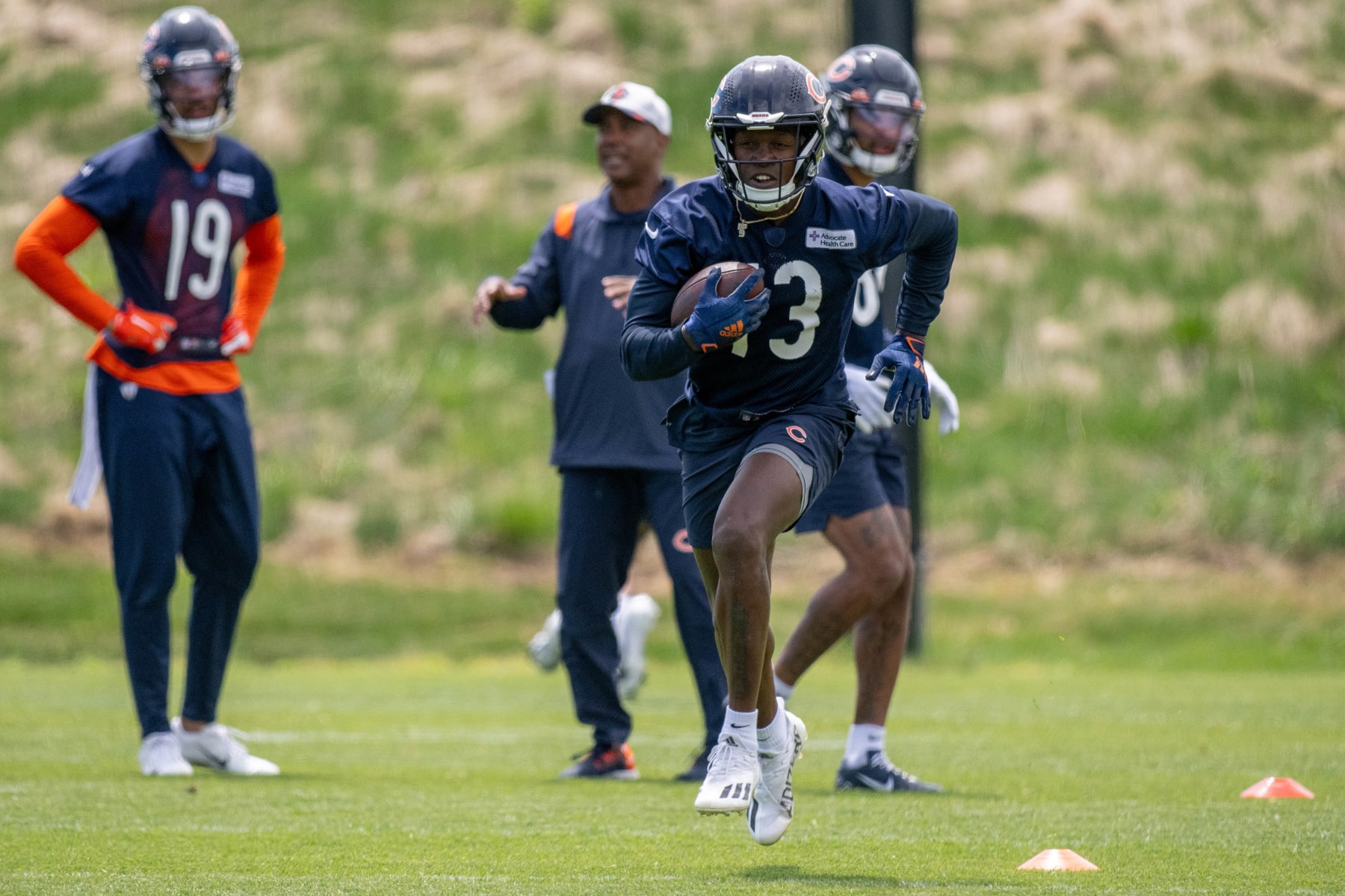 LAKE FOREST, IL - MAY 17: Chicago Bears wide receiver Byron Pringle (13) runs with the football in action during the Chicago Bears OTA Offseason Workouts on May 17, 2022 at Halas Hall in Lake Forest, IL. (Photo by Robin Alam/Icon Sportswire via Getty Images)