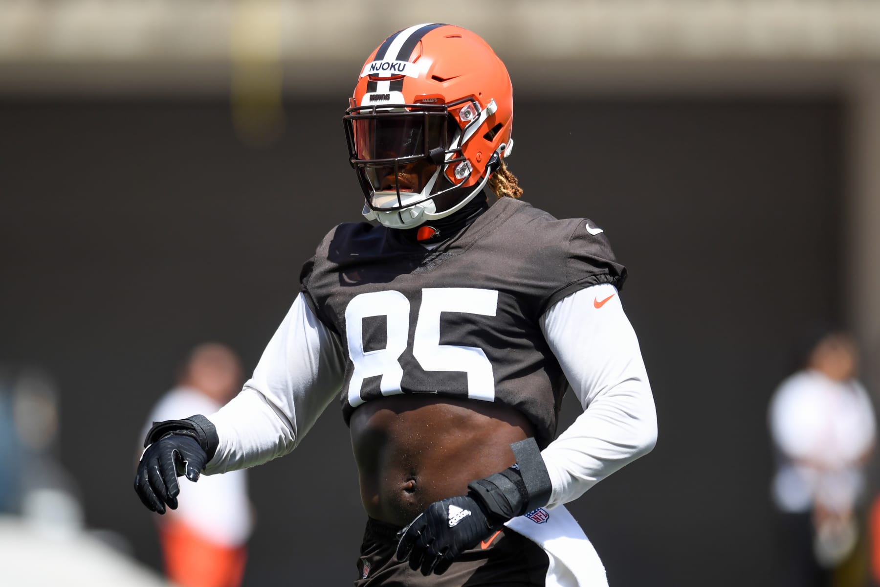 CLEVELAND, OH - JUNE 16: David Njoku #85 of the Cleveland Browns runs a drill during the Cleveland Browns mandatory minicamp at FirstEnergy Stadium on June 16, 2022 in Cleveland, Ohio. (Photo by Nick Cammett/Diamond Images via Getty Images)