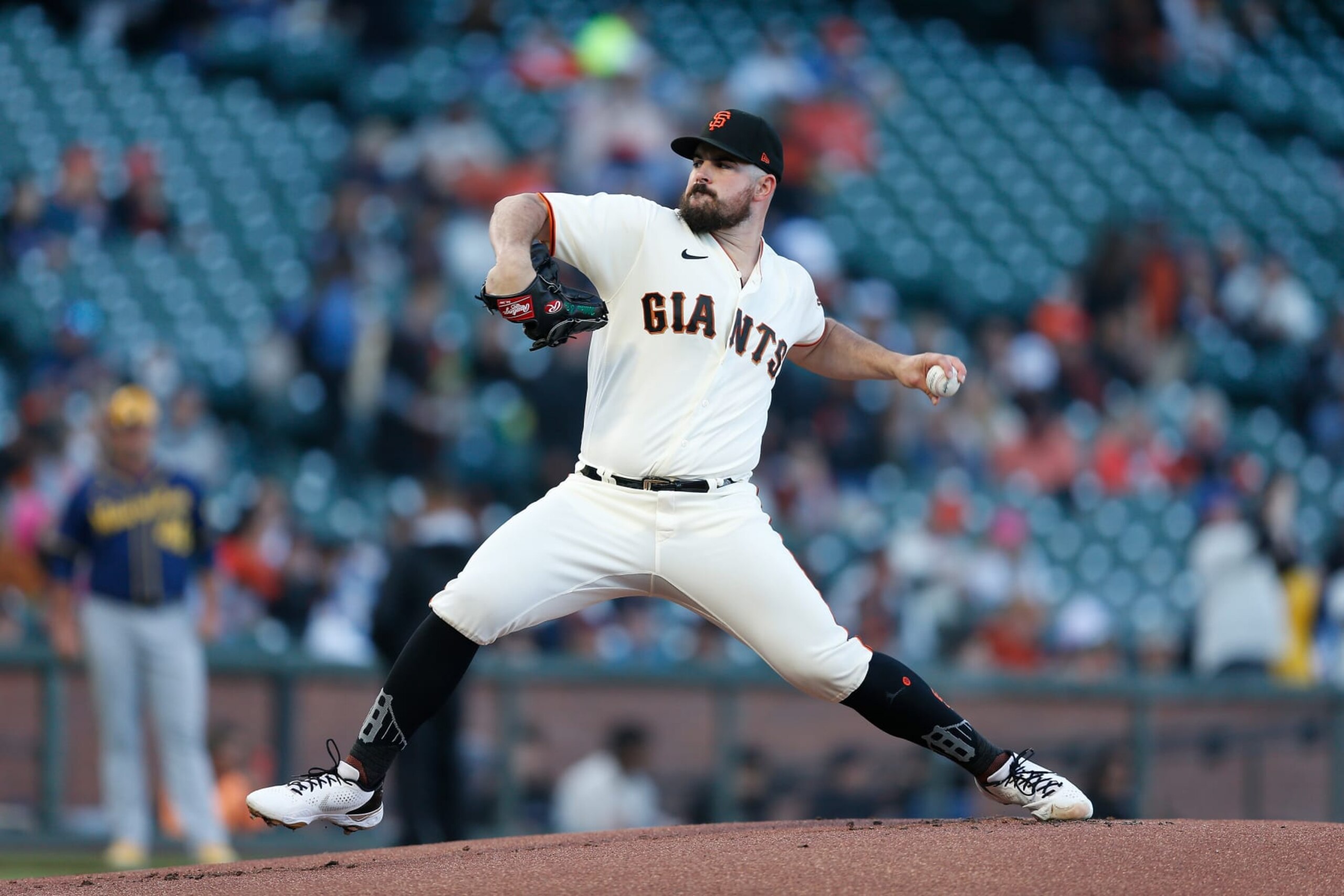 SAN FRANCISCO, CALIFORNIA - JULY 14: Carlos Rodon #16 of the San Francisco Giants pitches against the Milwaukee Brewers at Oracle Park on July 14, 2022 in San Francisco, California. (Photo by Lachlan Cunningham/Getty Images) SAN FRANCISCO, CALIFORNIA - JULY 14: Carlos Rodon #16 of the San Francisco Giants pitches against the Milwaukee Brewers at Oracle Park on July 14, 2022 in San Francisco, California. (Photo by Lachlan Cunningham/Getty Images)