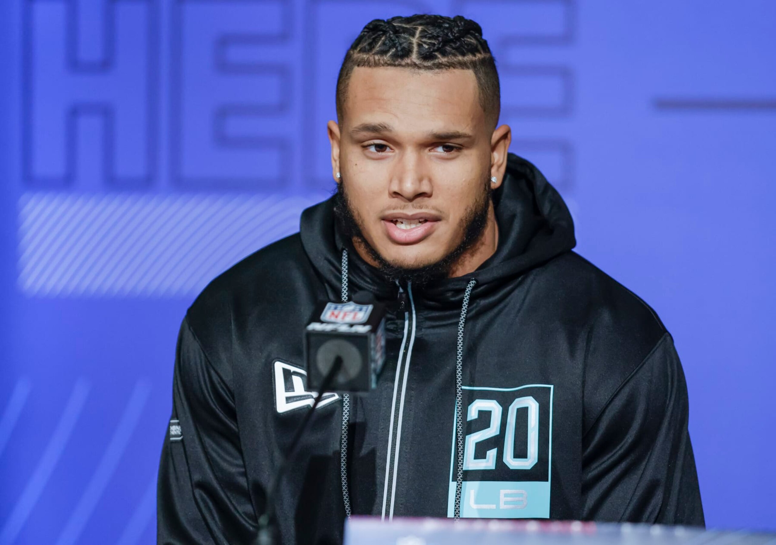 INDIANAPOLIS, IN - MAR 04: Jermaine Johnson II #LB20 of the Florida State Seminoles speaks to reporters during the NFL Draft Combine at the Indiana Convention Center on March 4, 2022 in Indianapolis, Indiana. (Photo by Michael Hickey/Getty Images)