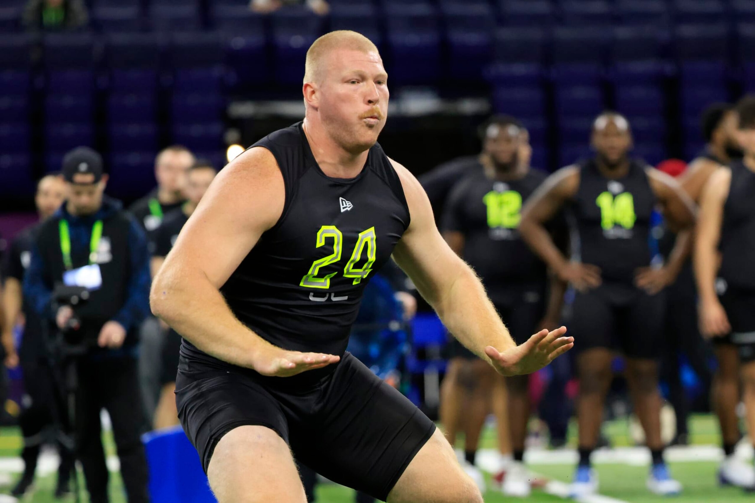 INDIANAPOLIS, INDIANA - MARCH 04: Cam Jurgens #OL24 of the Nebraska runs a drill during the NFL Combine at Lucas Oil Stadium on March 04, 2022 in Indianapolis, Indiana. (Photo by Justin Casterline/Getty Images)
