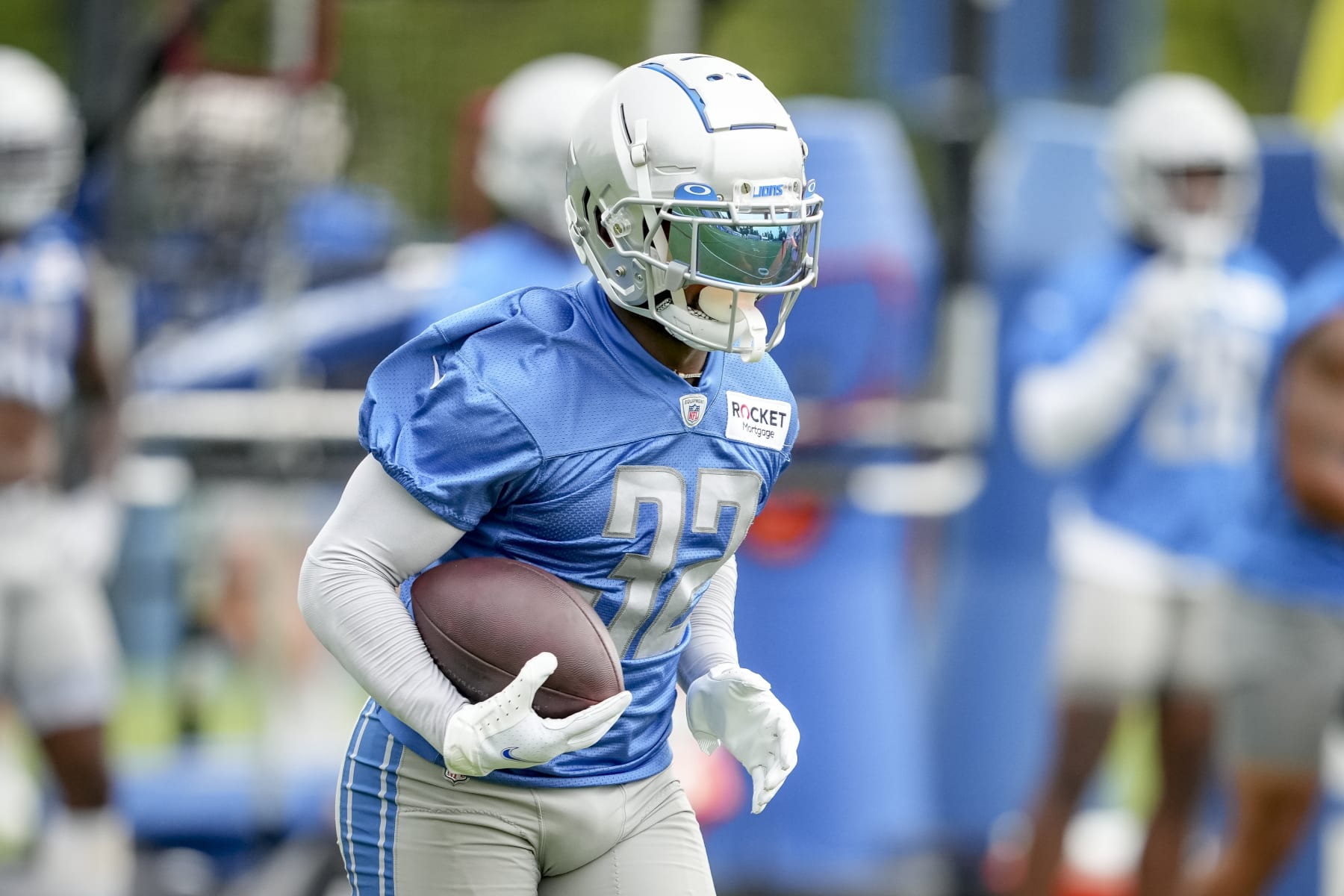ALLEN PARK, MICHIGAN - JULY 27: DAndre Swift #32 of the Detroit Lions during the Detroit Lions Training Camp on July 27, 2022 in Allen Park, Michigan. (Photo by Nic Antaya/Getty Images)