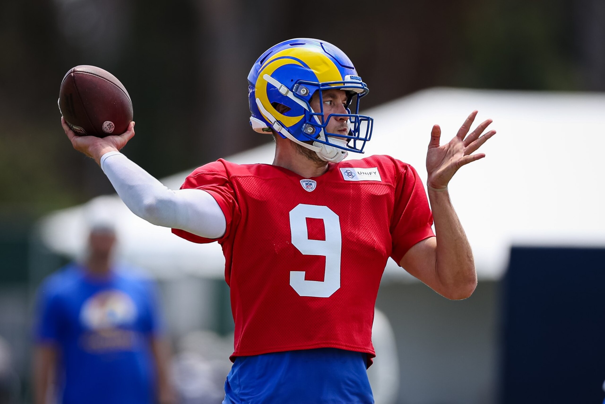 IRVINE, CA - JULY 29: Matthew Stafford #9 of the Los Angeles Rams looks to pass during training camp at University of California Irvine on July 29, 2022 in Irvine, California. (Photo by Scott Taetsch/Getty Images)