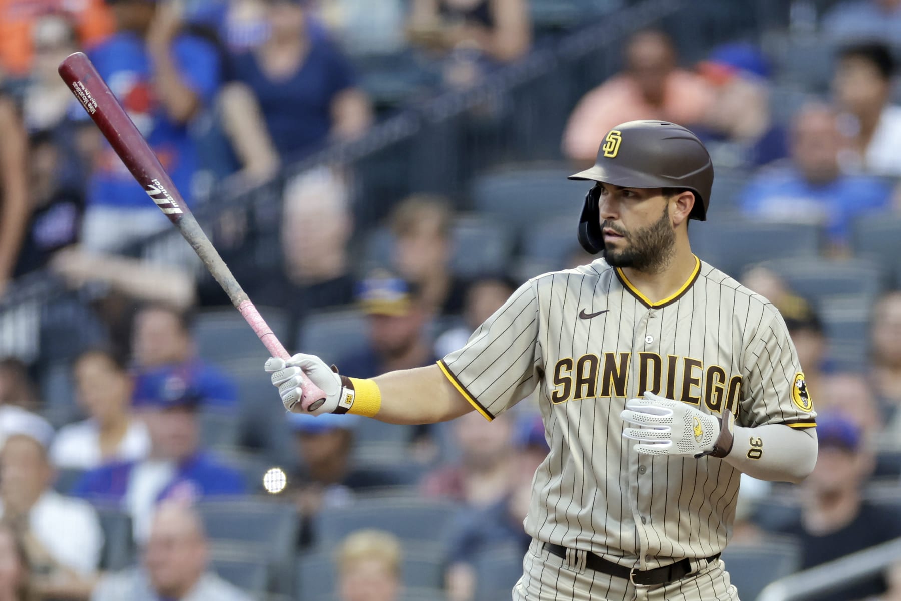 NEW YORK, NY - JULY 24: Eric Hosmer #30 of the San Diego Padres at bat during the first inning against the New York Mets at Citi Field on July 24, 2022 in New York City. (Photo by Adam Hunger/Getty Images)