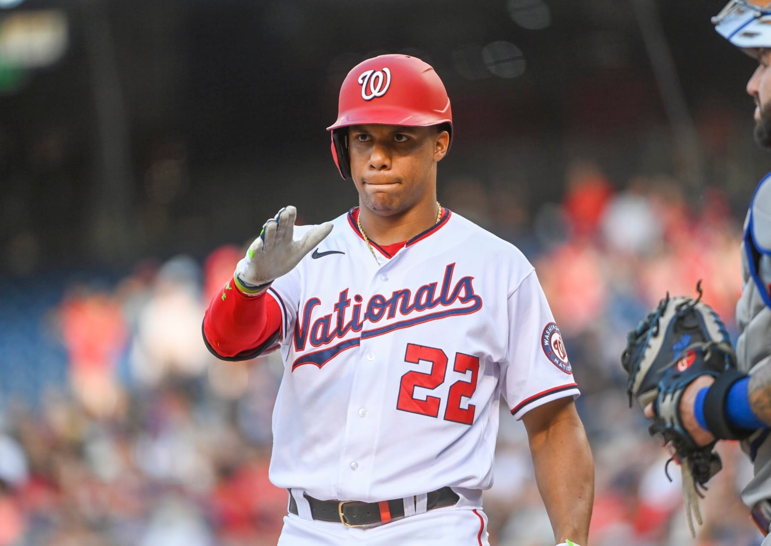 WASHINGTON, DC - AUGUST 1:  Washington Nationals right fielder Juan Soto (22) salutes as he walks too the plate for his first at-bat against the New York Mets at Nationals Park. Photo by Jonathan Newton/The Washington Post via Getty Images)