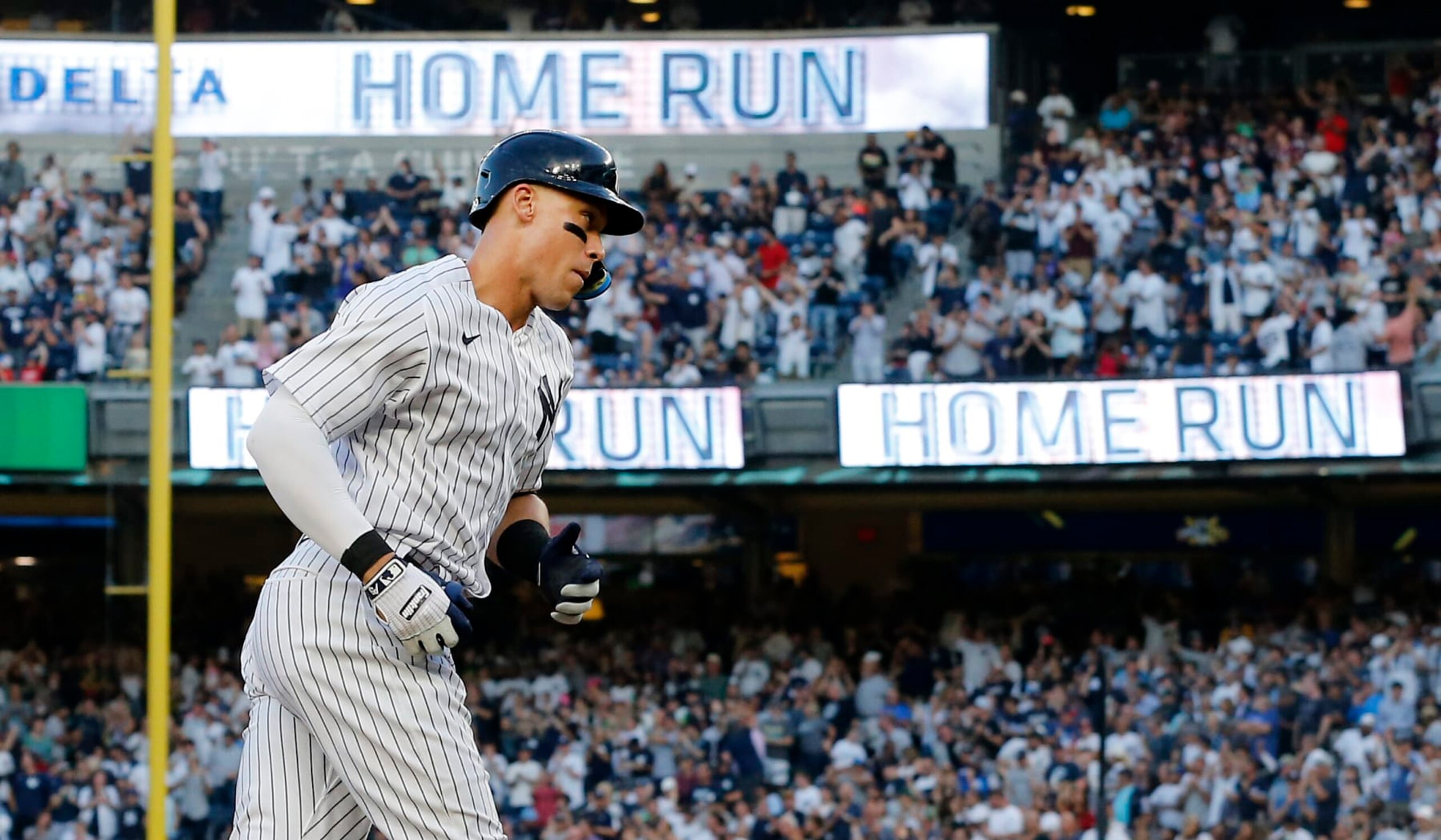NEW YORK, NEW YORK - AUGUST 01: Aaron Judge #99 of the New York Yankees runs the bases after his second inning two run home run against the Seattle Mariners at Yankee Stadium on August 01, 2022 in New York City. The Yankees defeated the Mariners 7-2. (Photo by Jim McIsaac/Getty Images) NEW YORK, NEW YORK - AUGUST 01: Aaron Judge #99 of the New York Yankees runs the bases after his second inning two run home run against the Seattle Mariners at Yankee Stadium on August 01, 2022 in New York City. The Yankees defeated the Mariners 7-2. (Photo by Jim McIsaac/Getty Images)