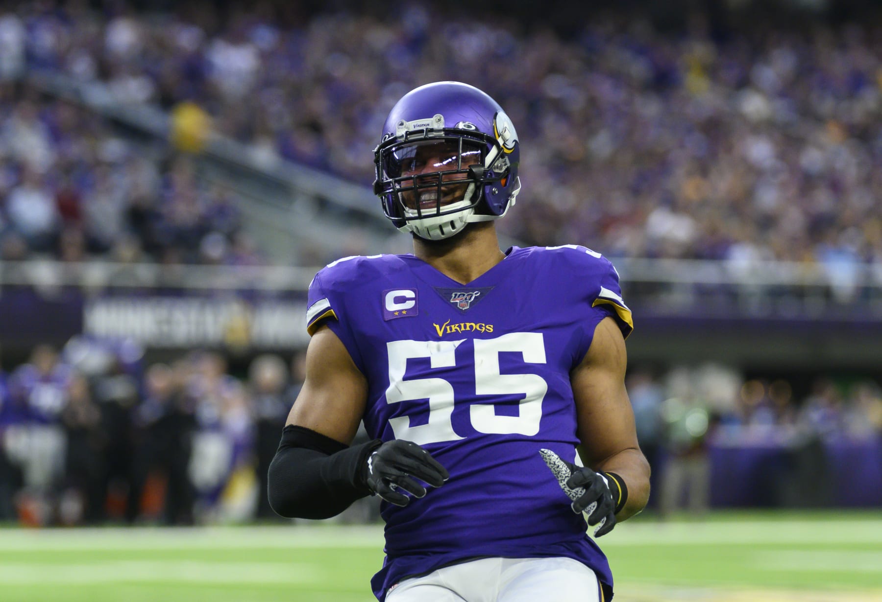 MINNEAPOLIS, MN - DECEMBER 08: Anthony Barr #55 of the Minnesota Vikings reacts after a play in the first quarter of the game against the Detroit Lions at U.S. Bank Stadium on December 8, 2019 in Minneapolis, Minnesota. (Photo by Stephen Maturen/Getty Images)