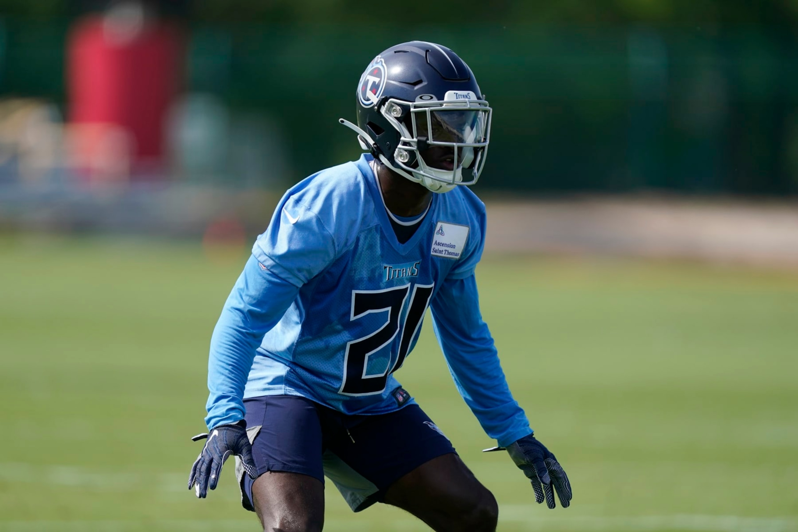 Tennessee Titans cornerback Roger McCreary takes part in a drill at the NFL football team's practice facility Wednesday, June 1, 2022, in Nashville, Tenn. (AP Photo/Mark Humphrey)