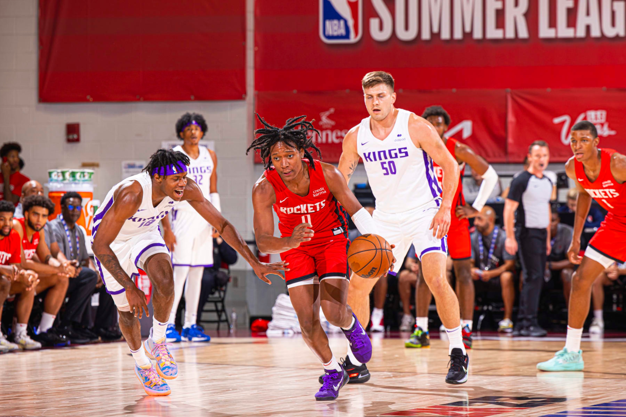LAS VEGAS, NV - JULY 16: TyTy Washington Jr. #0 of the Houston Rockets dribbles the ball against the Sacramento Kings during the 2022 Las Vegas Summer League on July 16, 2022 at the Cox Pavilion in Las Vegas, Nevada NOTE TO USER: User expressly acknowledges and agrees that, by downloading and/or using this Photograph, user is consenting to the terms and conditions of the Getty Images License Agreement. Mandatory Copyright Notice: Copyright 2022 NBAE (Photo by Zach Beeker/NBAE via Getty Images)