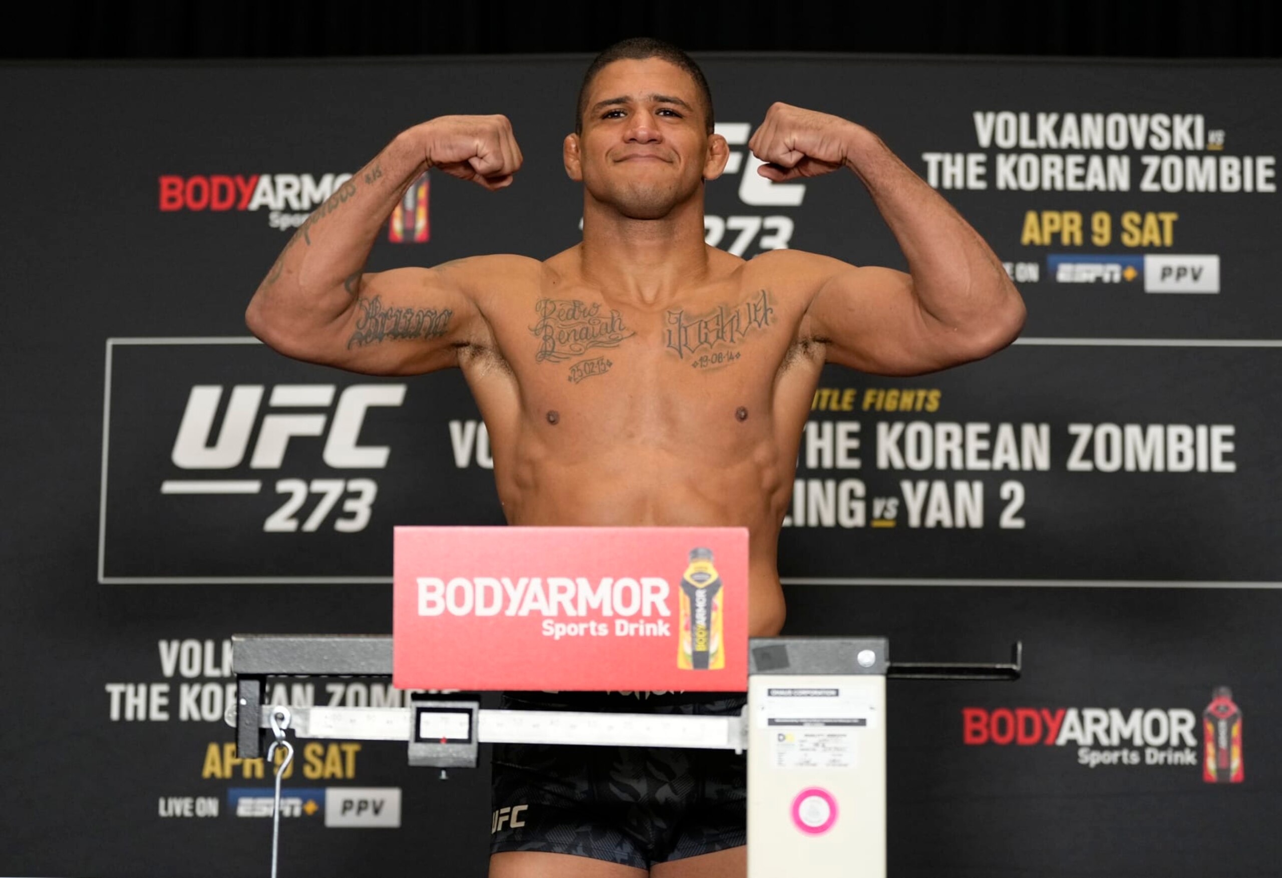 JACKSONVILLE, FLORIDA - APRIL 08: Gilbert Burns of Brazil poses on the scale during the UFC 273 official weigh-in at the Hyatt Regency Riverfront Hotel on April 08, 2022 in Jacksonville, Florida. (Photo by Jeff Bottari/Zuffa LLC)