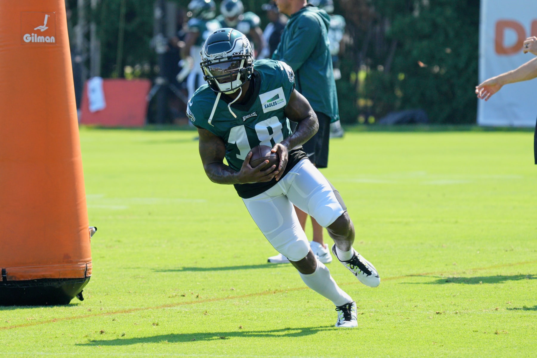 PHILADELPHIA, PA - AUGUST 02:Philadelphia Eagles wide receiver Jalen Reagor (18) during training camp on July 29, 2022 at the NovaCare Complex in Philadelphia PA.(Photo by Andy Lewis/Icon Sportswire via Getty Images)