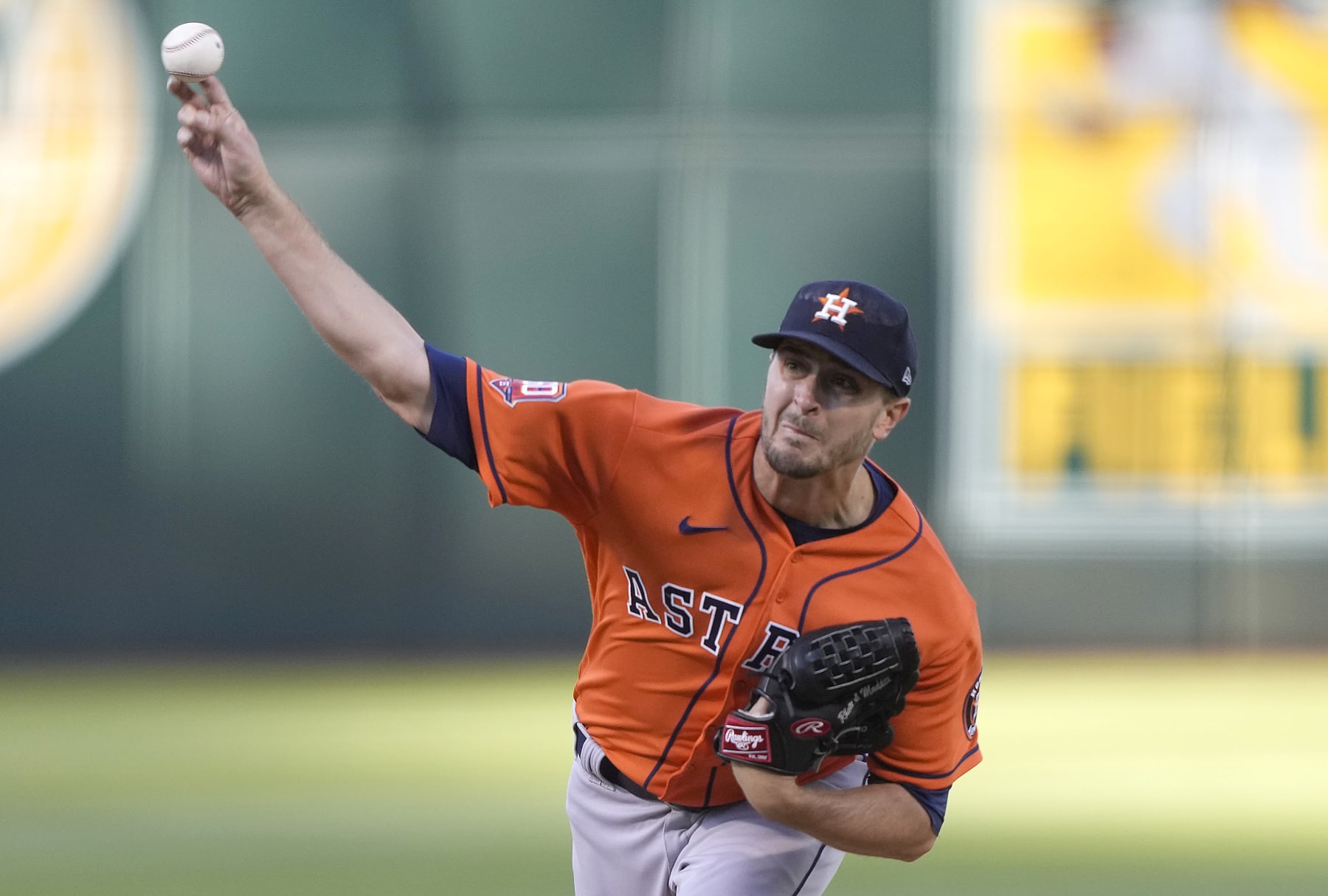 OAKLAND, CALIFORNIA - JULY 25: Jake Odorizzi #17 of the Houston Astros pitches against the Oakland Athletics in the bottom of the first inning at RingCentral Coliseum on July 25, 2022 in Oakland, California. (Photo by Thearon W. Henderson/Getty Images)