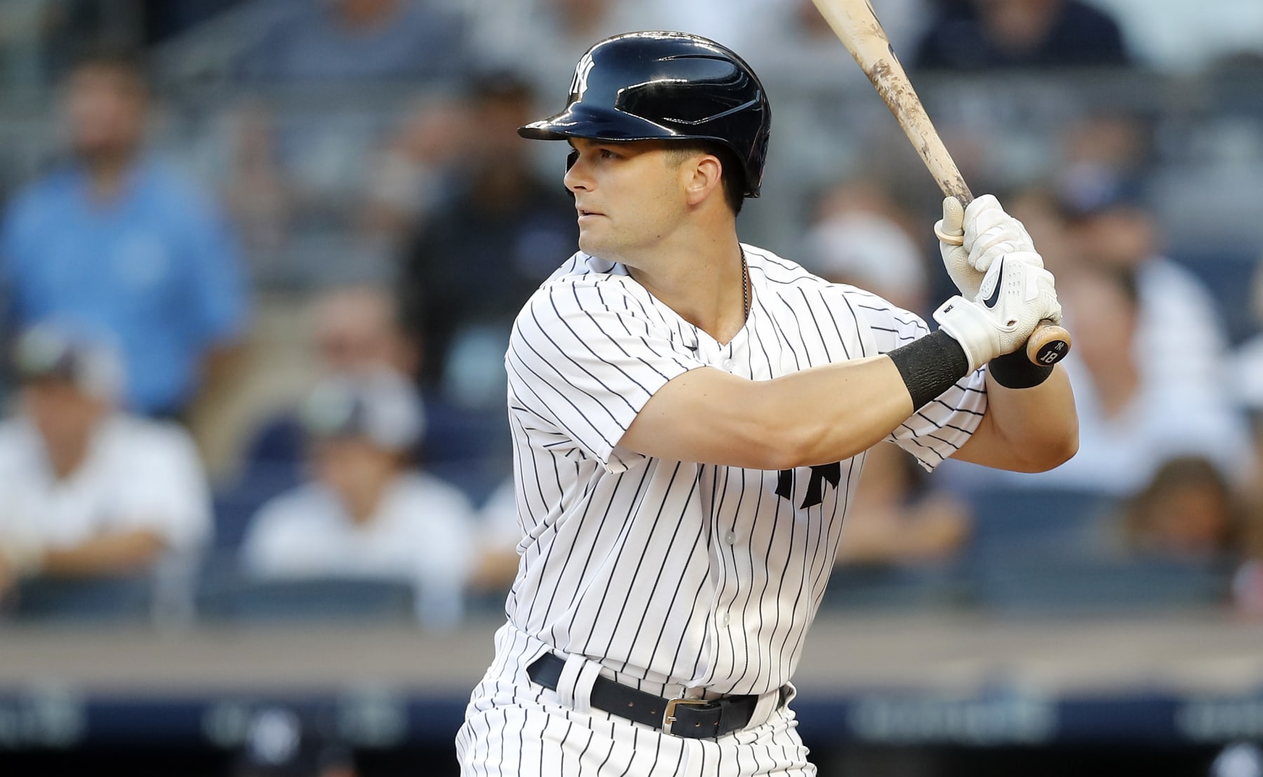 NEW YORK, NEW YORK - AUGUST 01:  Andrew Benintendi #18 of the New York Yankees in action against the Seattle Mariners at Yankee Stadium on August 01, 2022 in New York City. The Yankees defeated the Mariners 7-2. (Photo by Jim McIsaac/Getty Images)