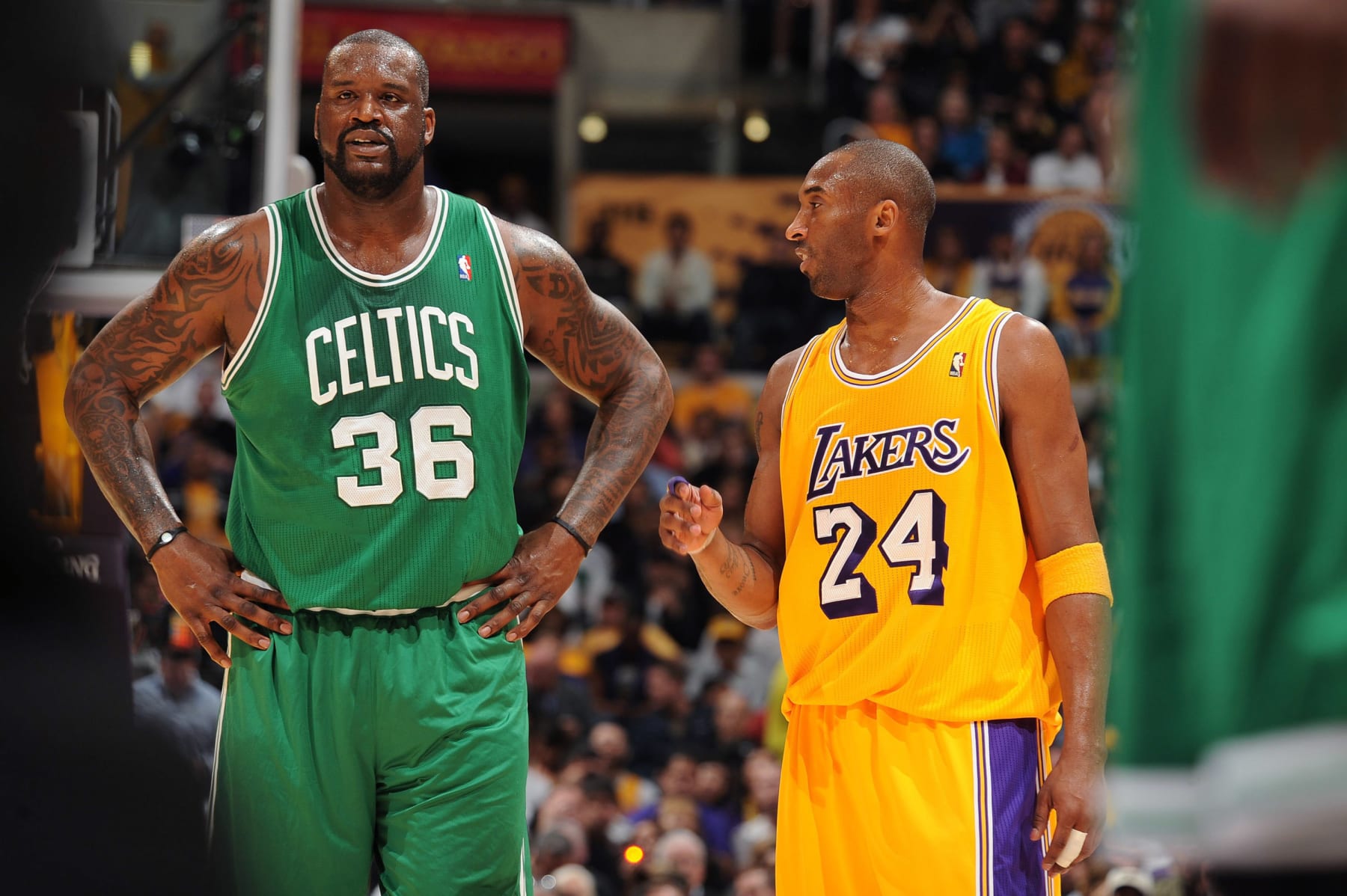 LOS ANGELES, CA - JANUARY 30:  Shaquille O'Neal #36 of the Boston Celtics and Kobe Bryant #24 of the Los Angeles Lakers converse during their game at Staples Center on January 30, 2011 in Los Angeles, California. NOTE TO USER: User expressly acknowledges and agrees that, by downloading and/or using this Photograph, user is consenting to the terms and conditions of the Getty Images License Agreement. Mandatory Copyright Notice: Copyright 2011 NBAE (Photo by Noah Graham/NBAE via Getty Images)