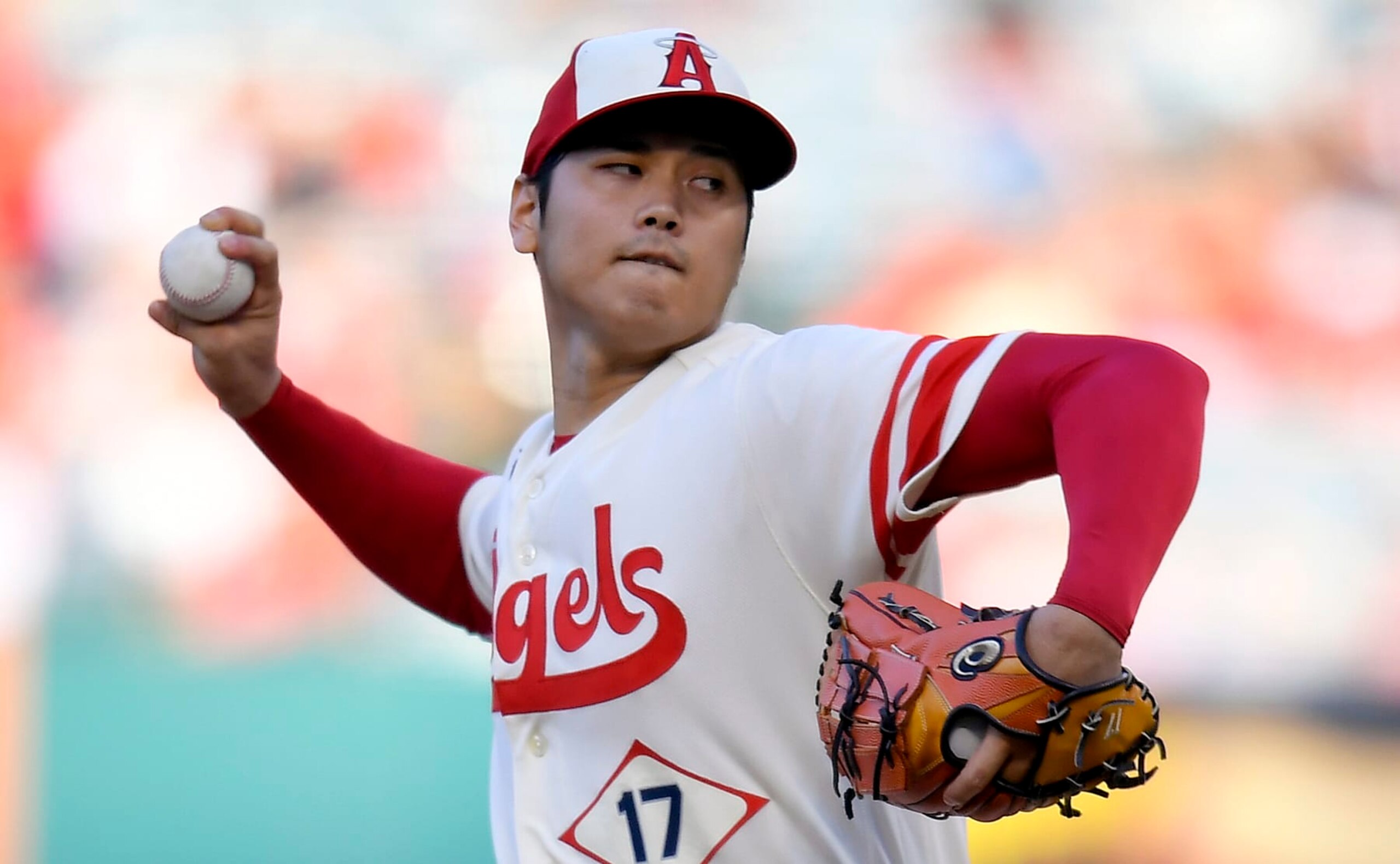 ANAHEIM, CA - AUGUST 03: Shohei Ohtani #17 of the Los Angeles Angels pitches against the Oakland Athletics in the first inning at Angel Stadium of Anaheim on August 3, 2022 in Anaheim, California. (Photo by John McCoy/Getty Images)