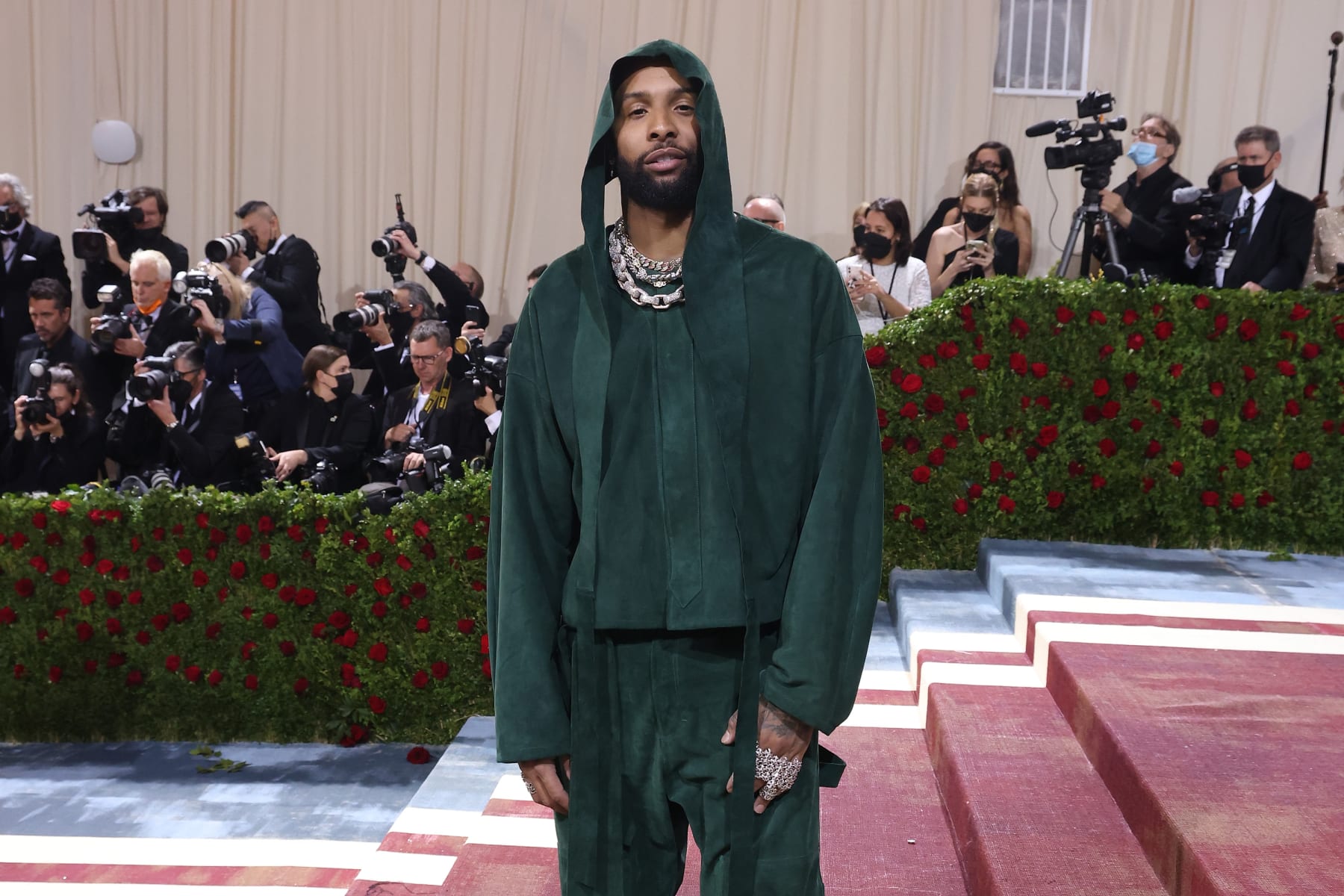NEW YORK, NEW YORK - MAY 02: Odell Beckham Jr. attends "In America: An Anthology of Fashion," the 2022 Costume Institute Benefit at The Metropolitan Museum of Art on May 02, 2022 in New York City. (Photo by Taylor Hill/Getty Images)