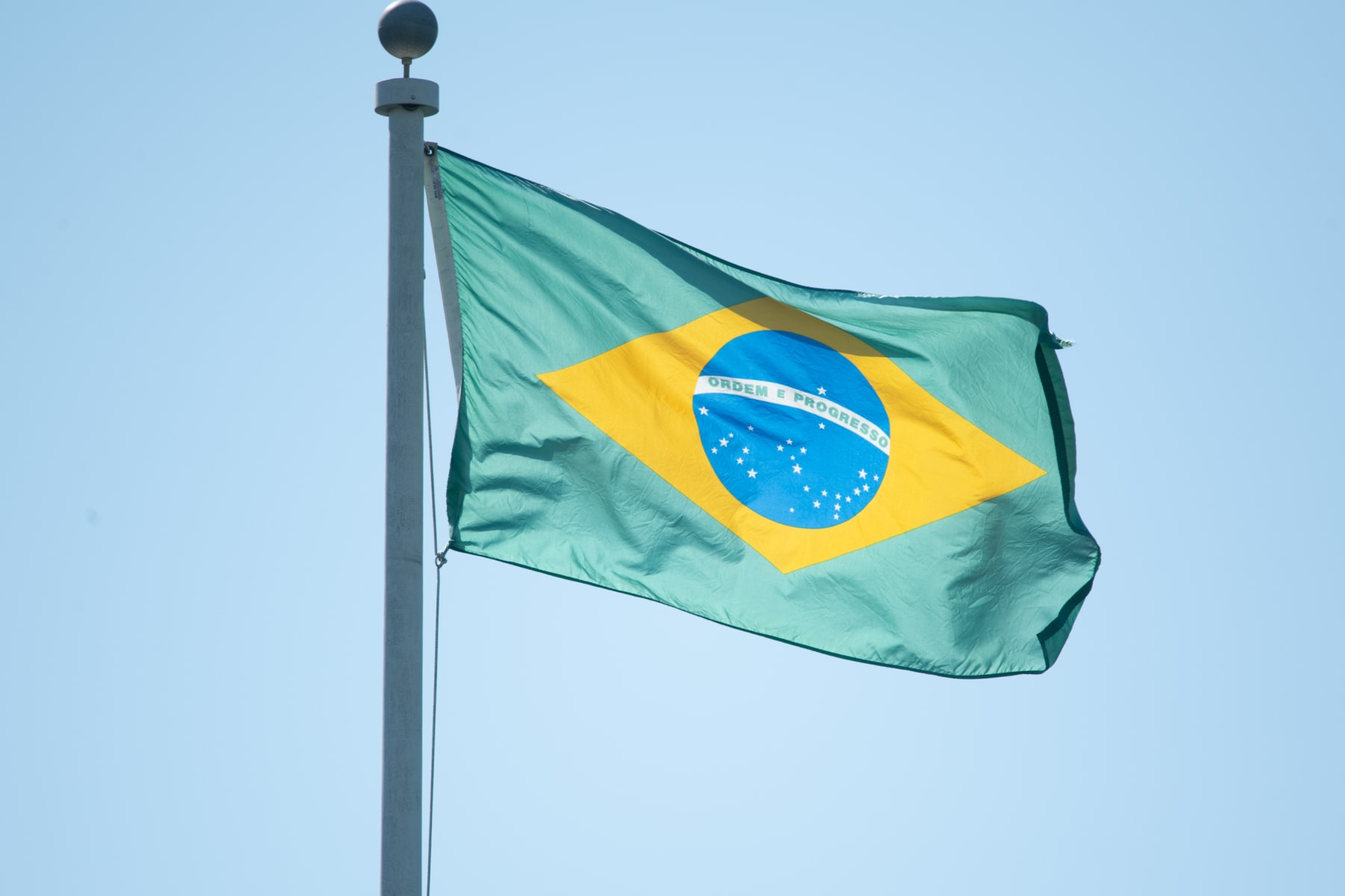 NEWPORT, RI - JULY 15: The national flag of Brazil waves in the wind during the Infosys Hall of Fame Open on July 15, 2022, at the International Tennis Hall of Fame in Newport, RI. (Photo by Erica Denhoff/Icon Sportswire via Getty Images)