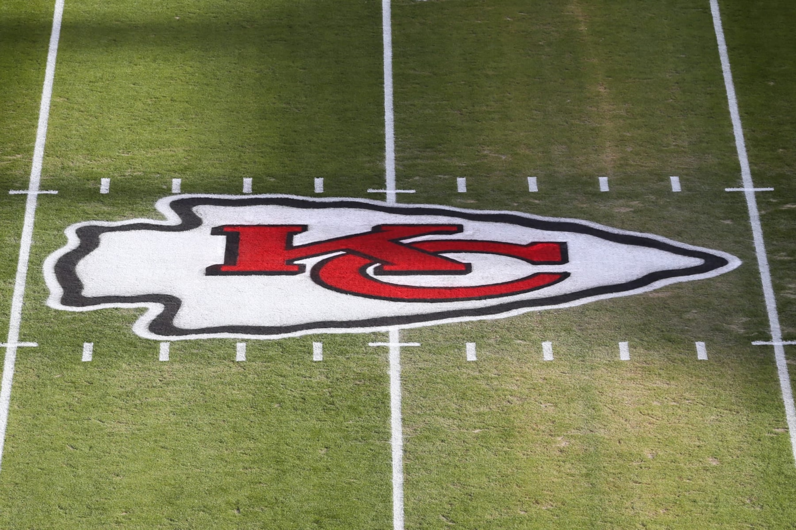 KANSAS CITY, MO - JANUARY 30: A view of the Chiefs logo at midfield before the AFC Championship game between the Cincinnati Bengals and Kansas City Chiefs on Jan 30, 2022 at GEHA Field at Arrowhead Stadium in Kansas City, MO. (Photo by Scott Winters/Icon Sportswire via Getty Images)