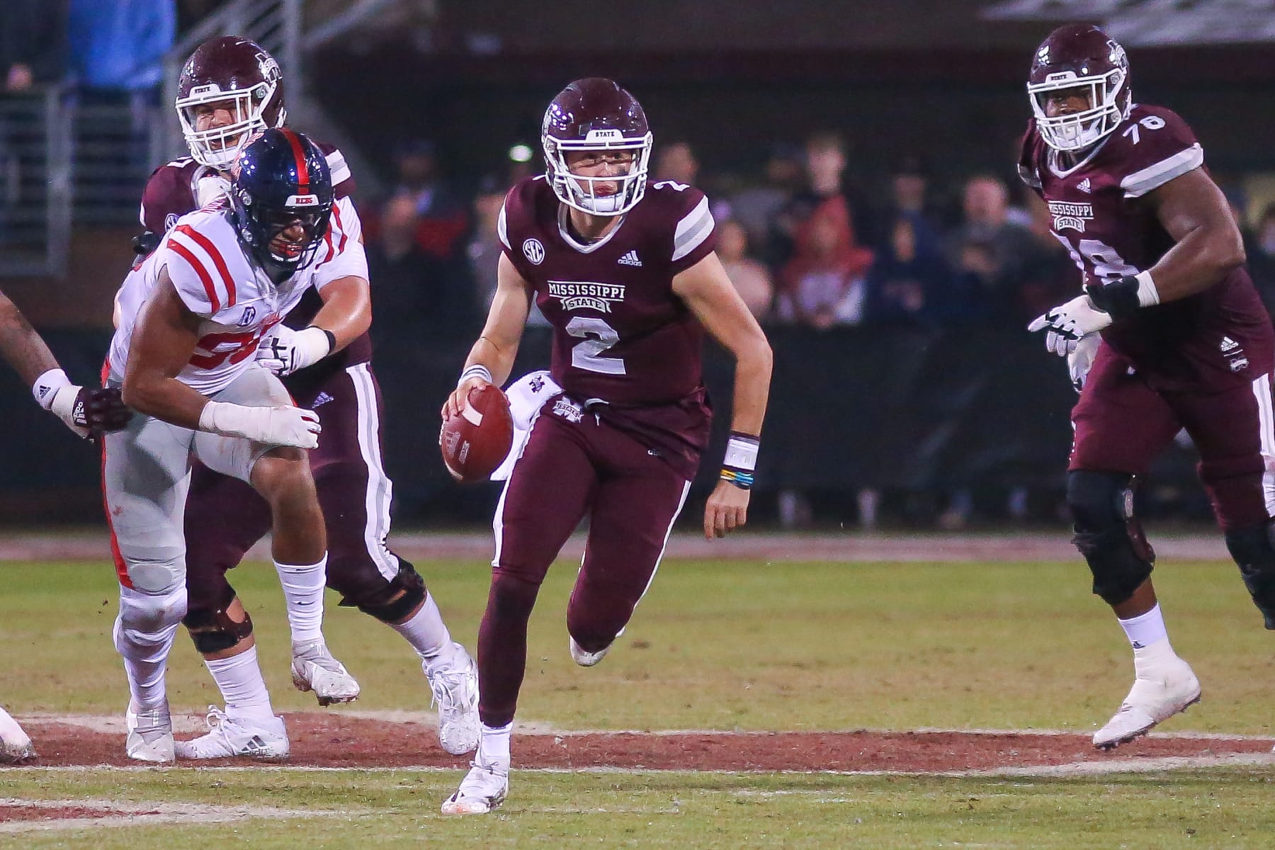 STARKVILLE, MS - NOVEMBER 25: Mississippi State Bulldogs quarterback Will Rogers (2) runs during the game between the Mississippi State Bulldogs and the Ole Miss Rebels November 25, 2021, at Davis Wade Stadium in Starkville, Ms. (Photo by Chris McDill/Icon Sportswire via Getty Images)