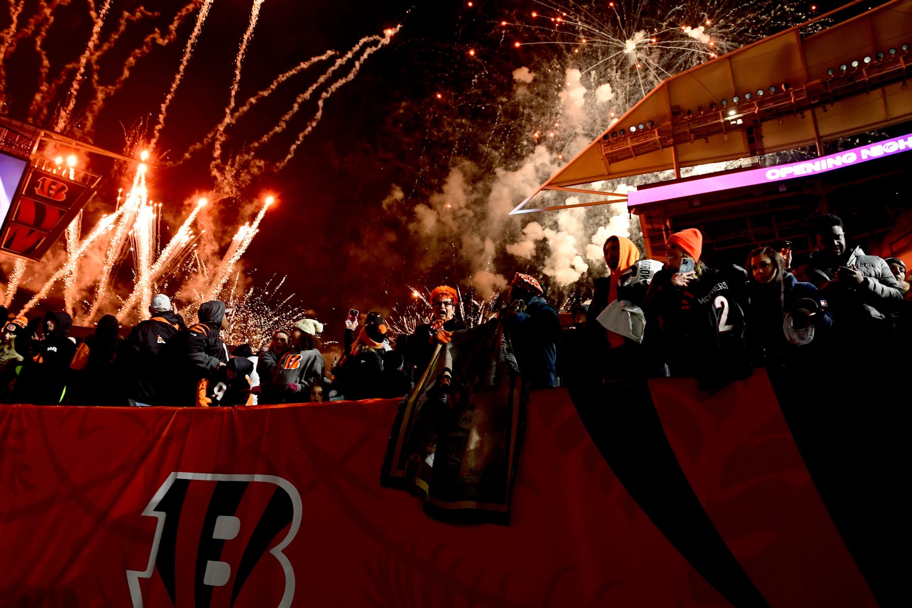 CINCINNATI, OHIO - FEBRUARY 07: Fans watch as fireworks are displayed during a Cincinnati Bengals Fan Rally ahead of Super Bowl LVI at Paul Brown Stadium on February 07, 2022 in Cincinnati, Ohio. (Photo by Emilee Chinn/Getty Images)
