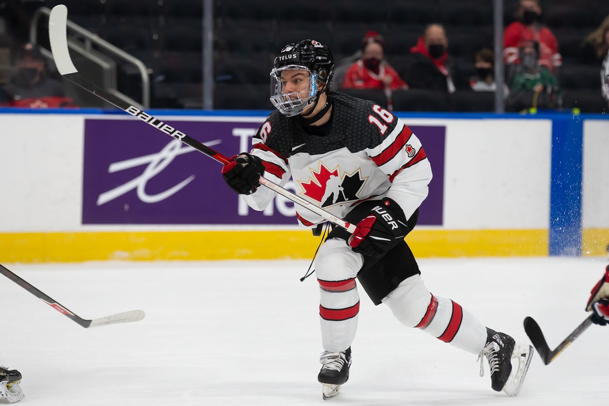 EDMONTON, AB - DECEMBER 26: Connor Bedard #16 of Canada skates against Czechia in the first period during the 2022 IIHF World Junior Championship at Rogers Place on December 26, 2021 in Edmonton, Canada. (Photo by Codie McLachlan/Getty Images)