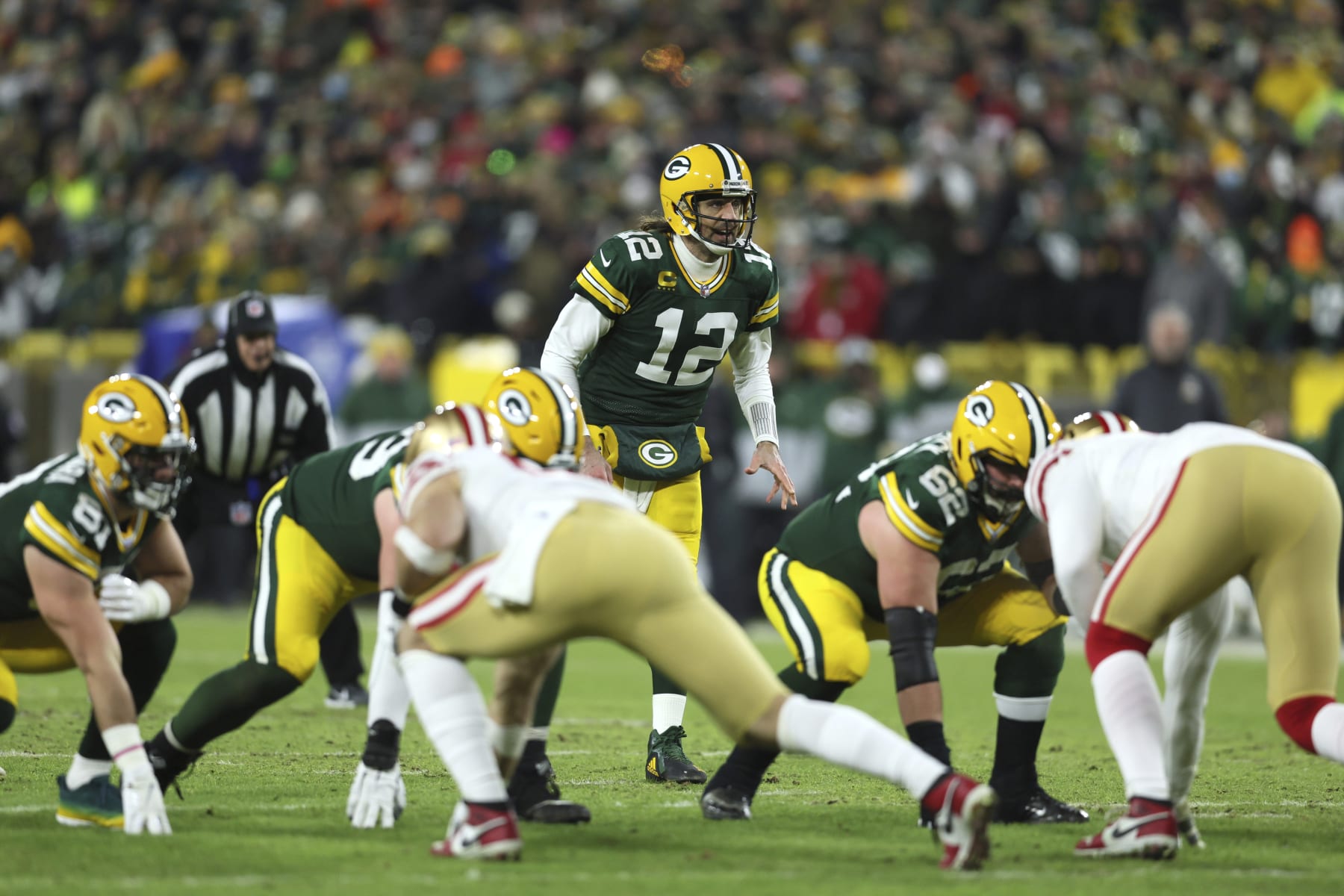 Football: NFL Playoffs: Green Bay Packers QB Aaron Rodgers (12) calling signals during game vs San Francisco 49ers at Lambeau Field. Green Bay, WI 1/22/2022 CREDIT: Jeff Haynes (Photo by Jeff Haynes/Sports Illustrated via Getty Images) (Set Number: X163912 TK`1)