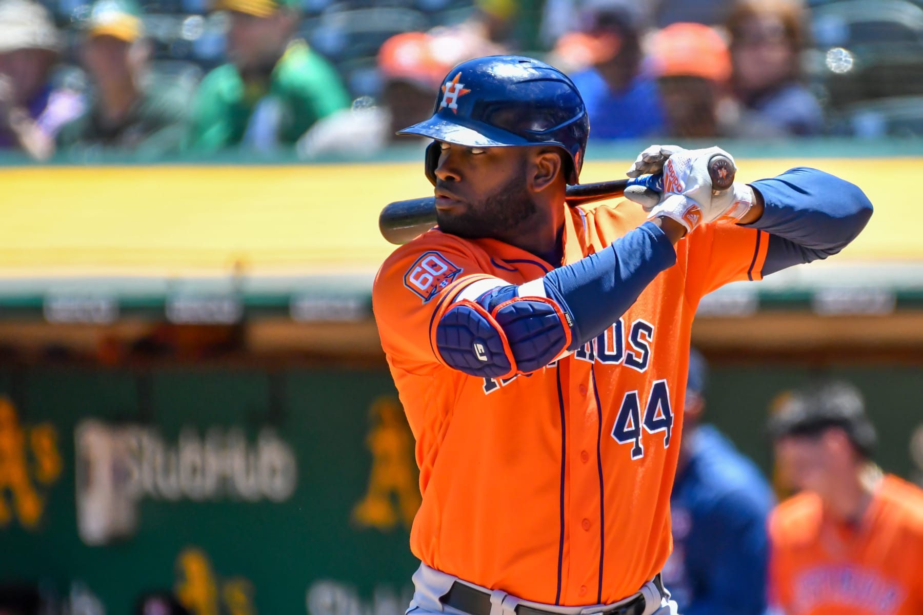 OAKLAND, CA - JULY 27: Houston Astros designated hitter Yordan Alvarez (44) gets ready for a pitch during the game between the Houston Astros and the Oakland Athletics on Wednesday, July 27, 2022 at the Oakland Coliseum in Oakland, California. (Photo by Douglas Stringer/Icon Sportswire via Getty Images)