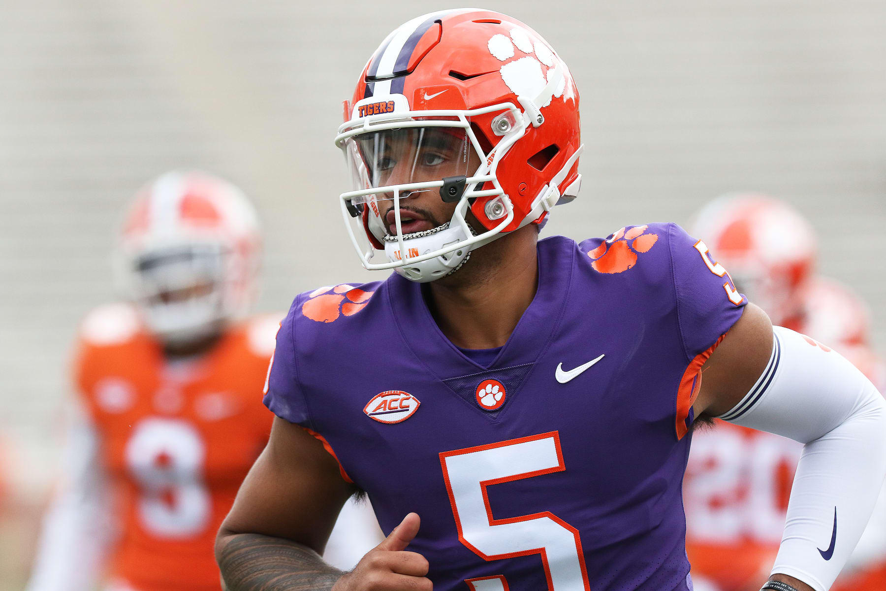 CLEMSON, SC - APRIL 09: Clemson quarterback DJ Uiagalelei (5) during the annual Clemson Orange and White Spring football game on April 9, 2022 at Clemson Memorial Stadium in Clemson, S.C. (Photo by John Byrum/Icon Sportswire via Getty Images)