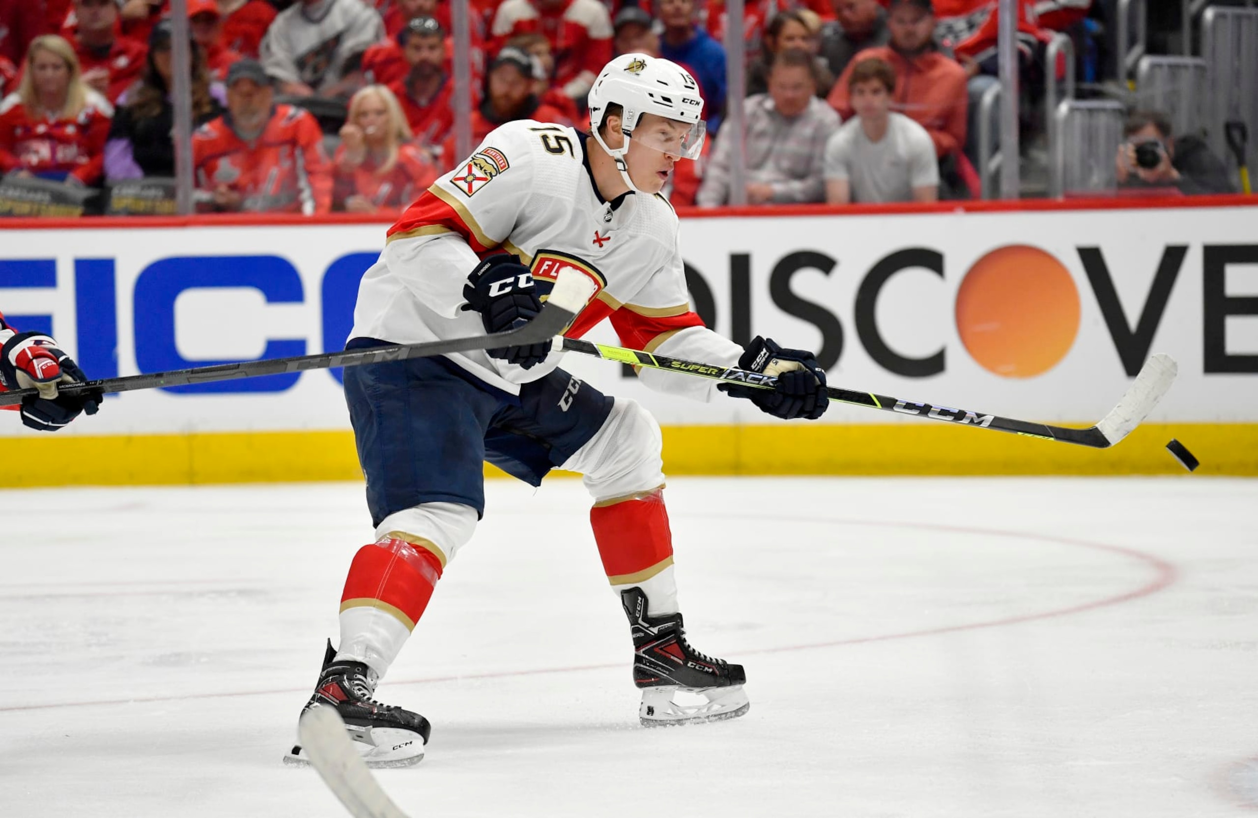 WASHINGTON, DC - MAY 07: Panthers center Anton Lundell (15) hits a puck out of mid-air toward the goal during game 3 of the first round of the Stanley Cup Playoffs between the Florida Panthers and Washington Capitals National Hockey League game on May 7, 2022 at Capital One Arena in Washington, D.C.. (Photo by Randy Litzinger/Icon Sportswire via Getty Images)