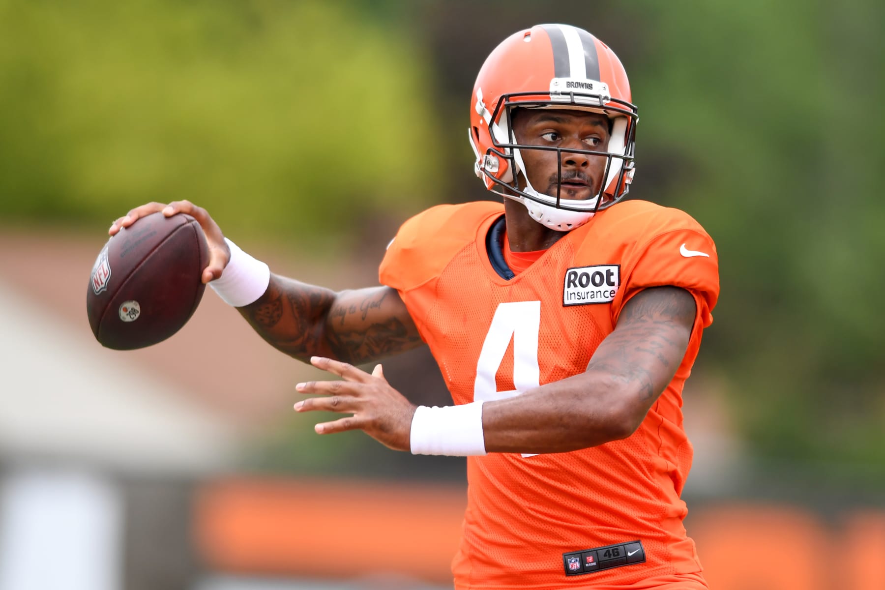 BEREA, OH - AUGUST 09: Deshaun Watson #4 of the Cleveland Browns throws a pass during Cleveland Browns training camp at CrossCountry Mortgage Campus on August 09, 2022 in Berea, Ohio. (Photo by Nick Cammett/Getty Images)