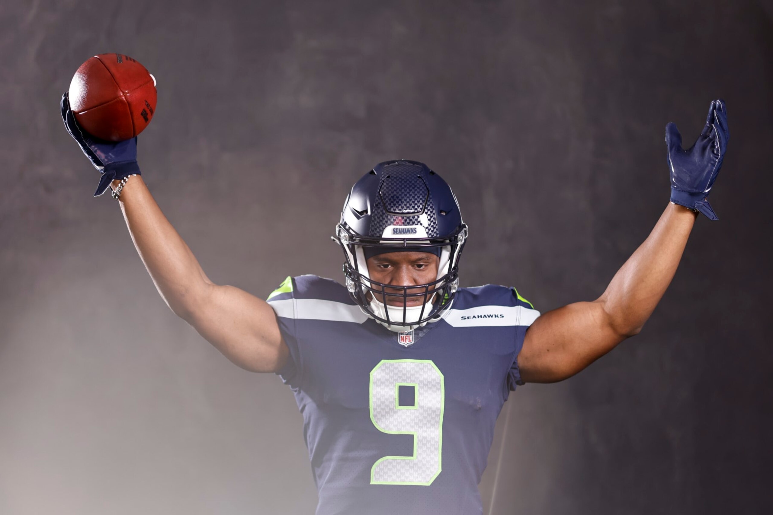 LOS ANGELES, CALIFORNIA - MAY 21: Kenneth Walker III #9 of the Seattle Seahawks poses for a portrait during the NFLPA Rookie Premiere on May 21, 2022 in Los Angeles, California (Photo by Michael Owens/Getty Images)