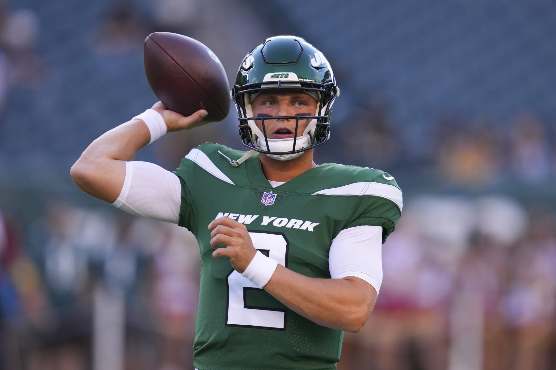 PHILADELPHIA, PA - AUGUST 12: Zach Wilson #2 of the New York Jets throws a pass prior to the preseason game against the Philadelphia Eagles at Lincoln Financial Field on August 12, 2022 in Philadelphia, Pennsylvania. (Photo by Mitchell Leff/Getty Images)
