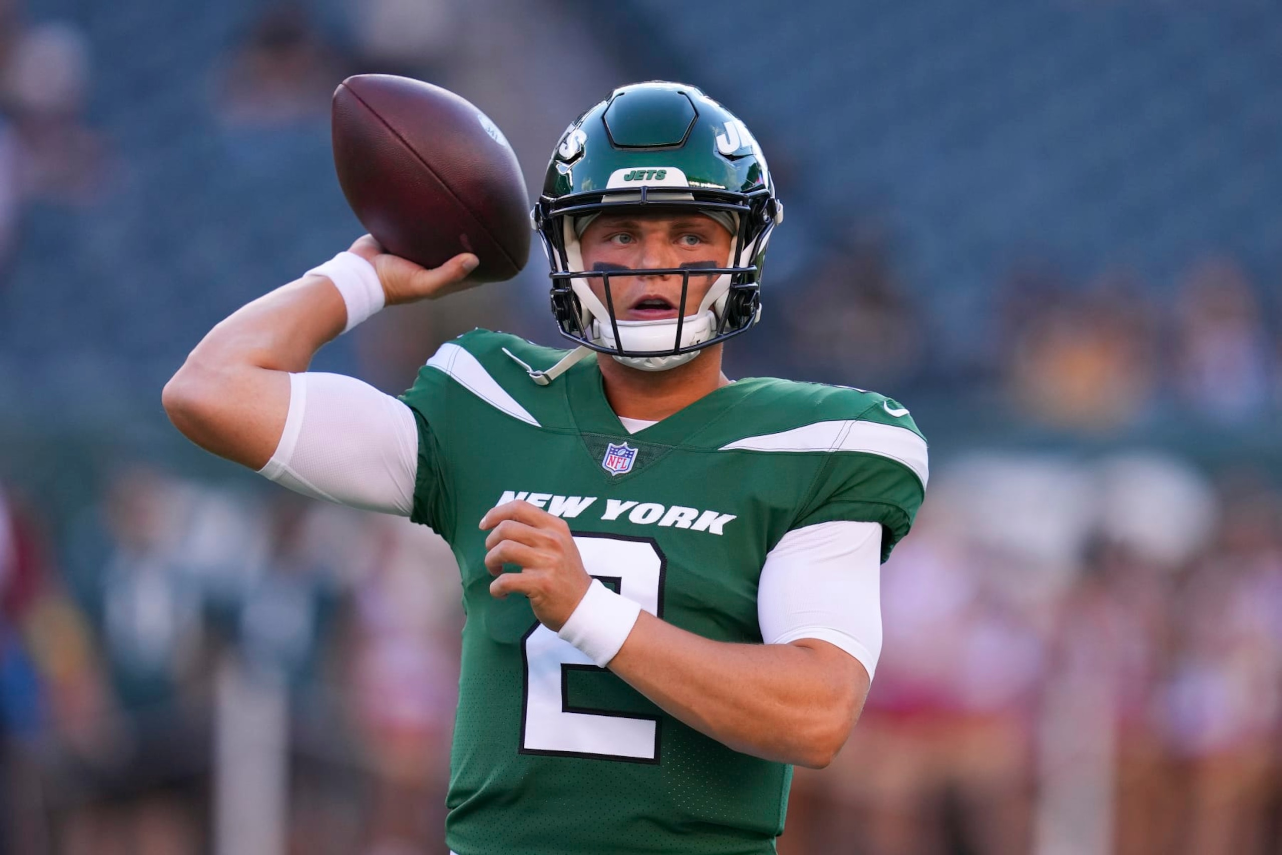 PHILADELPHIA, PA - AUGUST 12: Zach Wilson #2 of the New York Jets throws a pass prior to the preseason game against the Philadelphia Eagles at Lincoln Financial Field on August 12, 2022 in Philadelphia, Pennsylvania. (Photo by Mitchell Leff/Getty Images) PHILADELPHIA, PA - AUGUST 12: Zach Wilson #2 of the New York Jets throws a pass prior to the preseason game against the Philadelphia Eagles at Lincoln Financial Field on August 12, 2022 in Philadelphia, Pennsylvania. (Photo by Mitchell Leff/Getty Images)