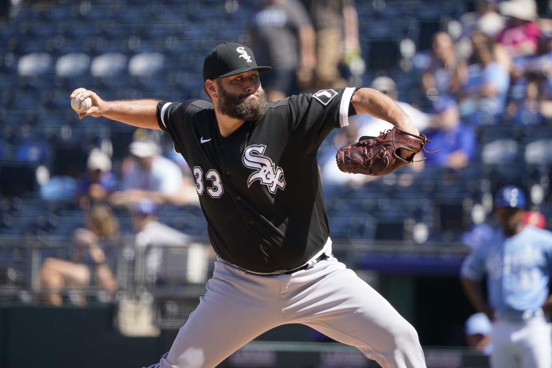 KANSAS CITY, MO - AUGUST 9: Starting pitcher Lance Lynn #33 of the Chicago White Sox throws in the first inning during the first game of a doubleheader against the Kansas City Royals at Kauffman Stadium on August 9, 2022, in Kansas City, Missouri. (Photo by Ed Zurga/Getty Images)