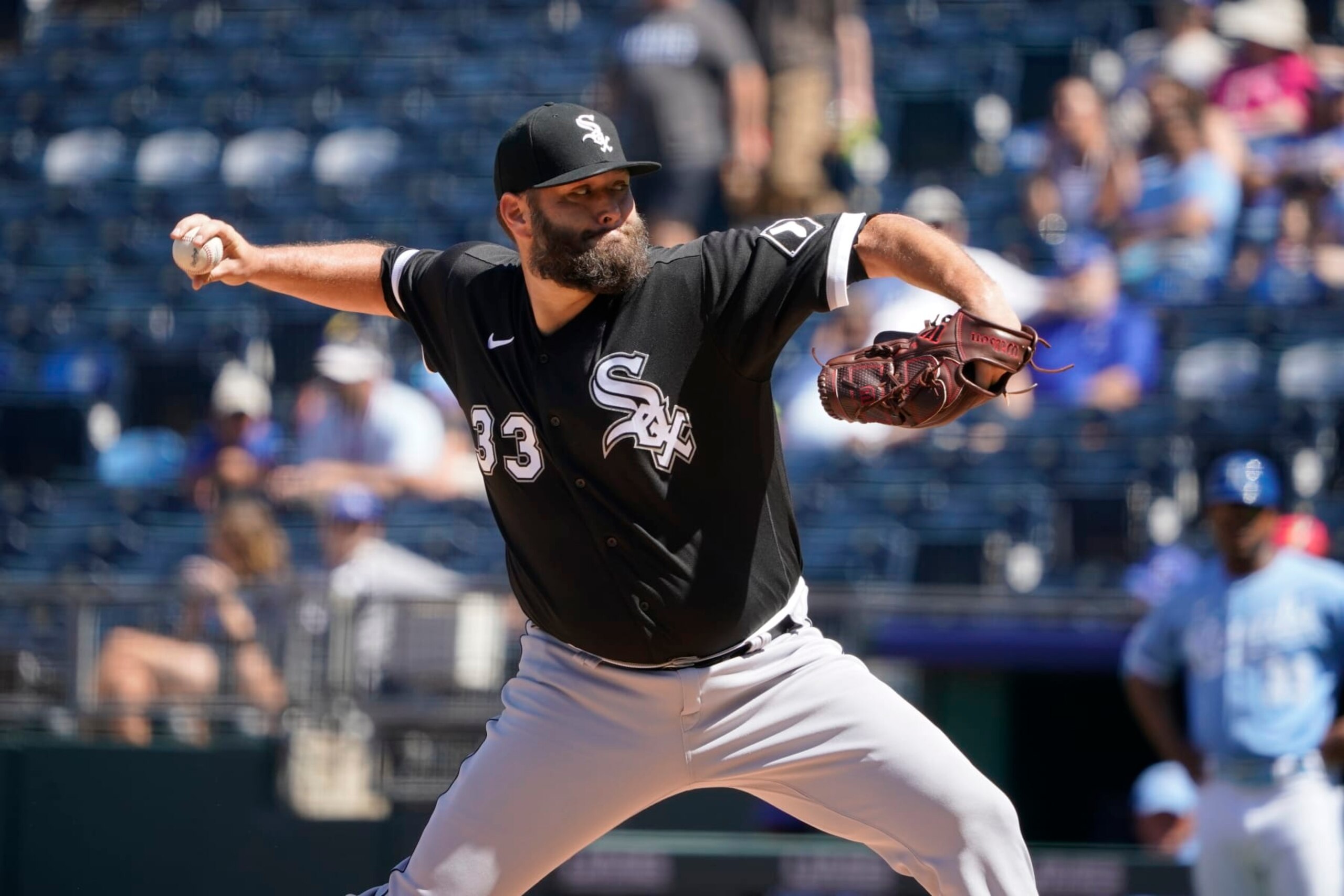 KANSAS CITY, MO - AUGUST 9: Starting pitcher Lance Lynn #33 of the Chicago White Sox throws in the first inning during the first game of a doubleheader against the Kansas City Royals at Kauffman Stadium on August 9, 2022, in Kansas City, Missouri. (Photo by Ed Zurga/Getty Images)