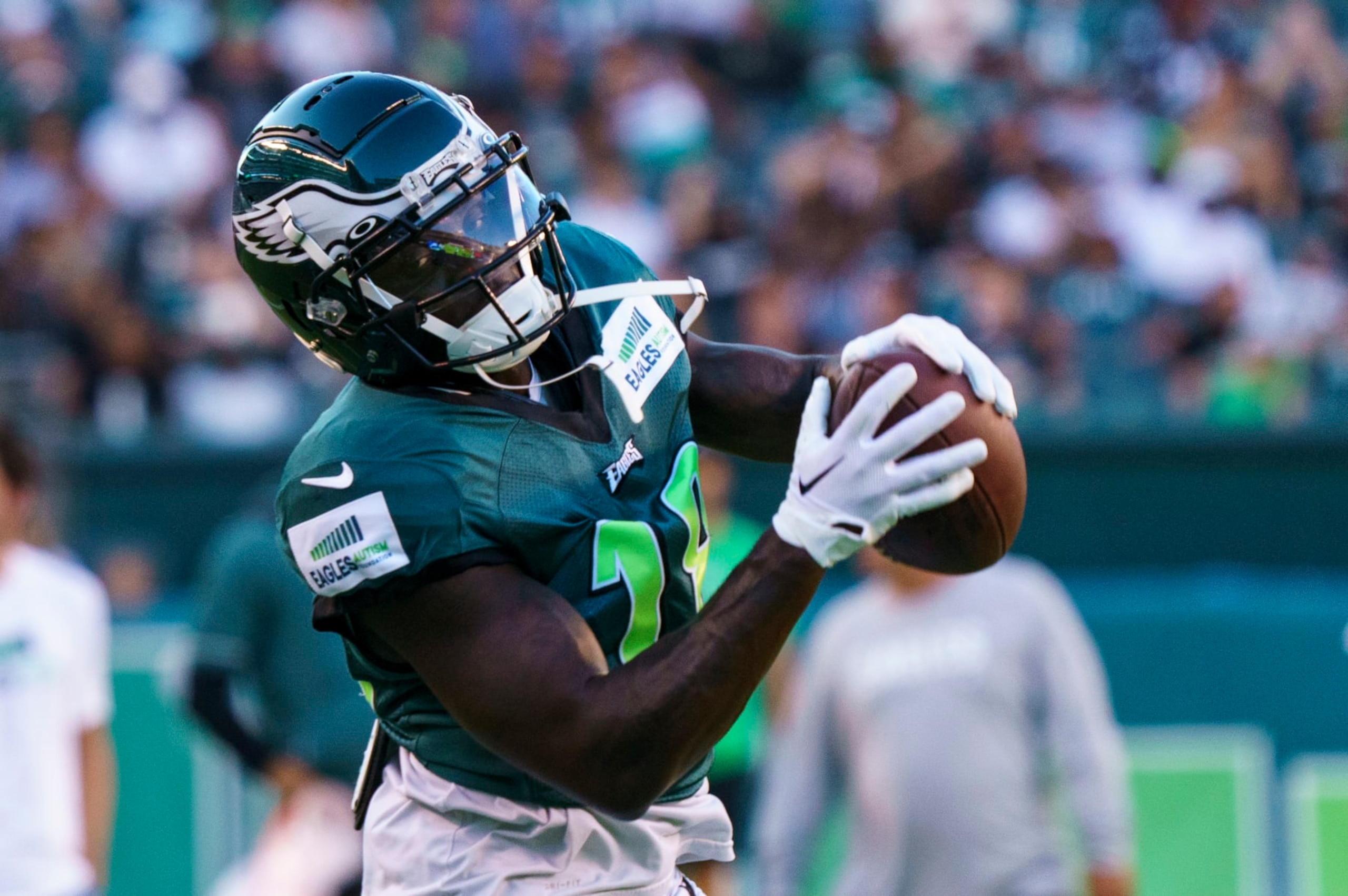 Philadelphia Eagles' Jalen Reagor in action during practice at NFL football training camp, Sunday, Aug. 7, 2022, in Philadelphia. (AP Photo/Chris Szagola)