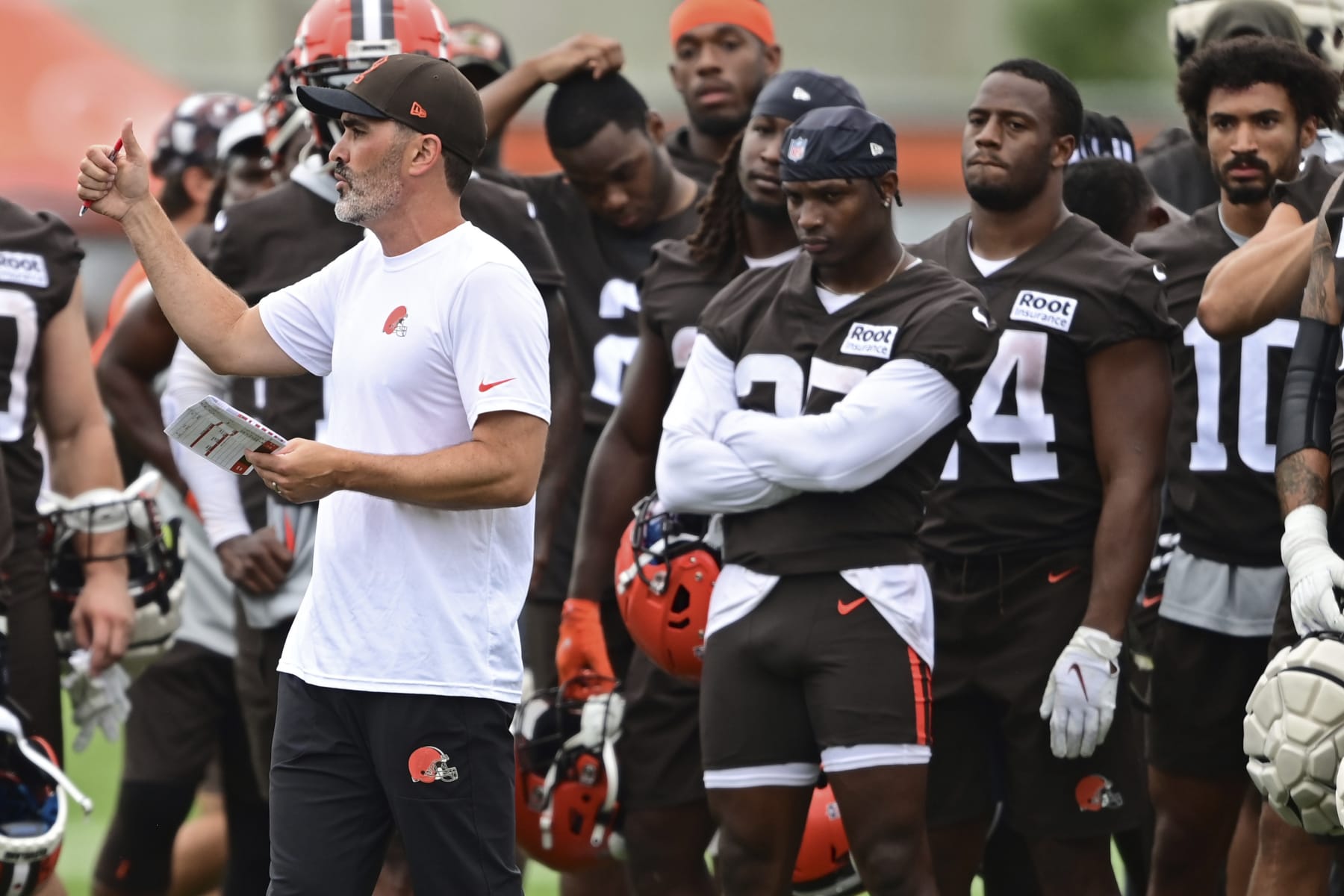 Cleveland Browns head coach Kevin Stefanski, left, talks during an NFL football practice in Berea, Ohio, Sunday, Aug. 14, 2022. (AP Photo/David Dermer) Cleveland Browns head coach Kevin Stefanski, left, talks during an NFL football practice in Berea, Ohio, Sunday, Aug. 14, 2022. (AP Photo/David Dermer)