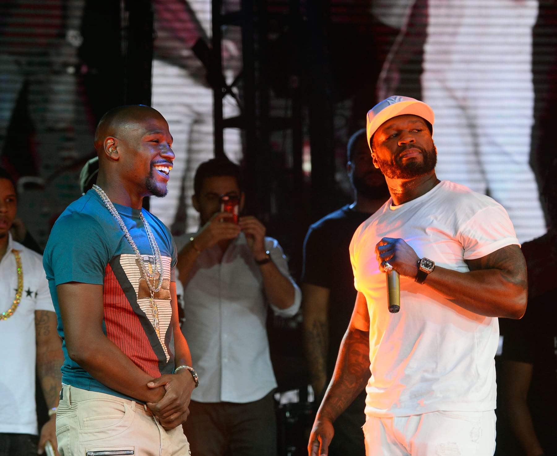 LAS VEGAS, NV - MAY 22:  Boxer Floyd Mayweather Jr. (L) appears onstage with rapper 50 Cent as 50 Cent performs during the official Billboard Music Awards after party at Drai's Beach Club - Nightclub at The Cromwell Las Vegas on May 22, 2016 in Las Vegas, Nevada.  (Photo by Bryan Steffy/BBMA2016/Getty Images for dcp)