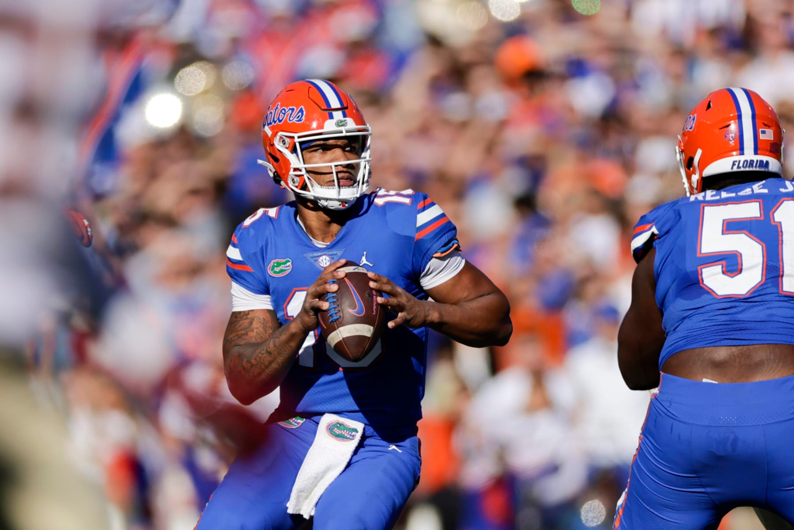 GAINESVILLE, FL - NOVEMBER 27: Florida Gators quarterback Anthony Richardson (15) during the game between the Florida State Seminoles and the Florida Gators on November 27, 2021 at Ben Hill Griffin Stadium in Gainesville, Fl. (Photo by David Rosenblum/Icon Sportswire via Getty Images)