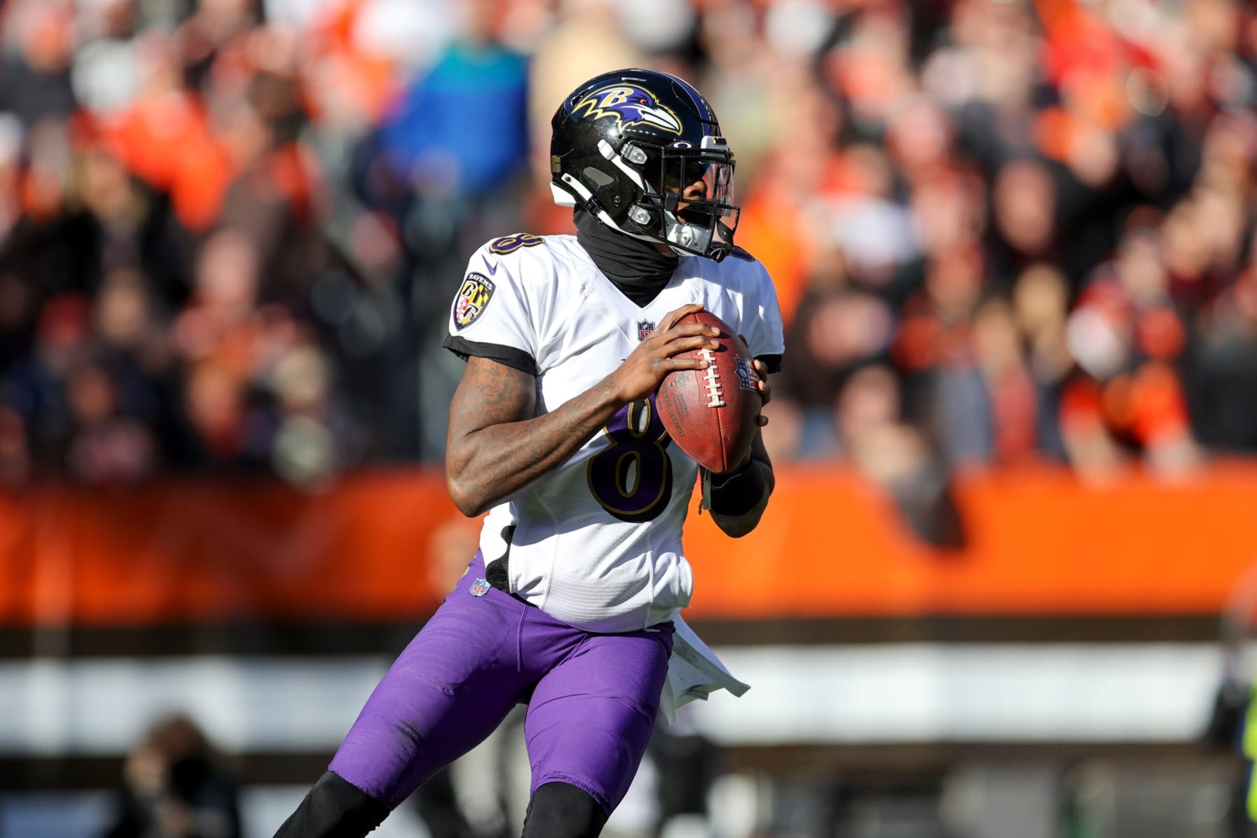 CLEVELAND, OH - DECEMBER 12: Baltimore Ravens quarterback Lamar Jackson (8) looks to pass during the first quarter of the National Football League game between the Baltimore Ravens and Cleveland Browns on December 12, 2021, at FirstEnergy Stadium in Cleveland, OH. (Photo by Frank Jansky/Icon Sportswire via Getty Images) CLEVELAND, OH - DECEMBER 12: Baltimore Ravens quarterback Lamar Jackson (8) looks to pass during the first quarter of the National Football League game between the Baltimore Ravens and Cleveland Browns on December 12, 2021, at FirstEnergy Stadium in Cleveland, OH. (Photo by Frank Jansky/Icon Sportswire via Getty Images)