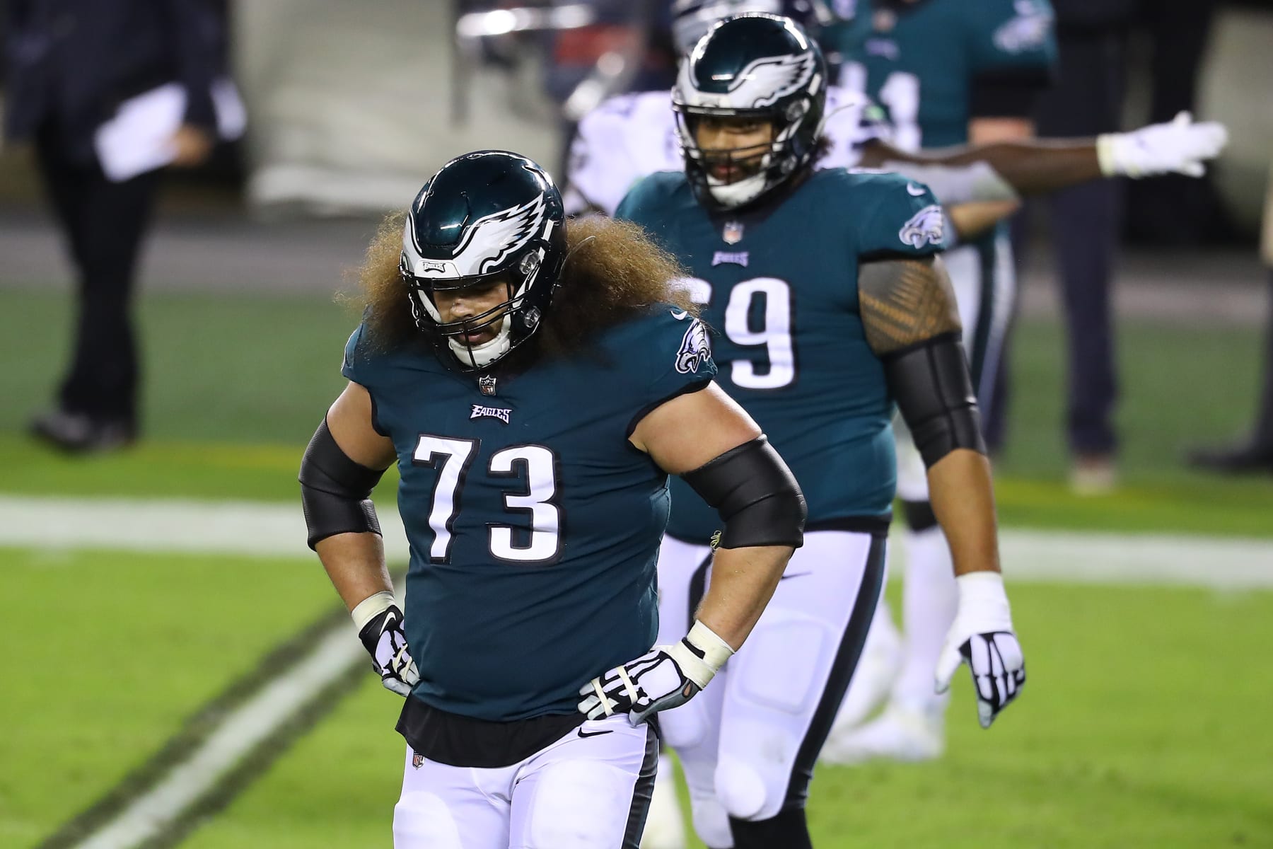PHILADELPHIA, PENNSYLVANIA - NOVEMBER 30: Isaac Seumalo #73 of the Philadelphia Eagles reacts to an incomplete pass against the Seattle Seahawks during the fourth quarter at Lincoln Financial Field on November 30, 2020 in Philadelphia, Pennsylvania. (Photo by Mitchell Leff/Getty Images)