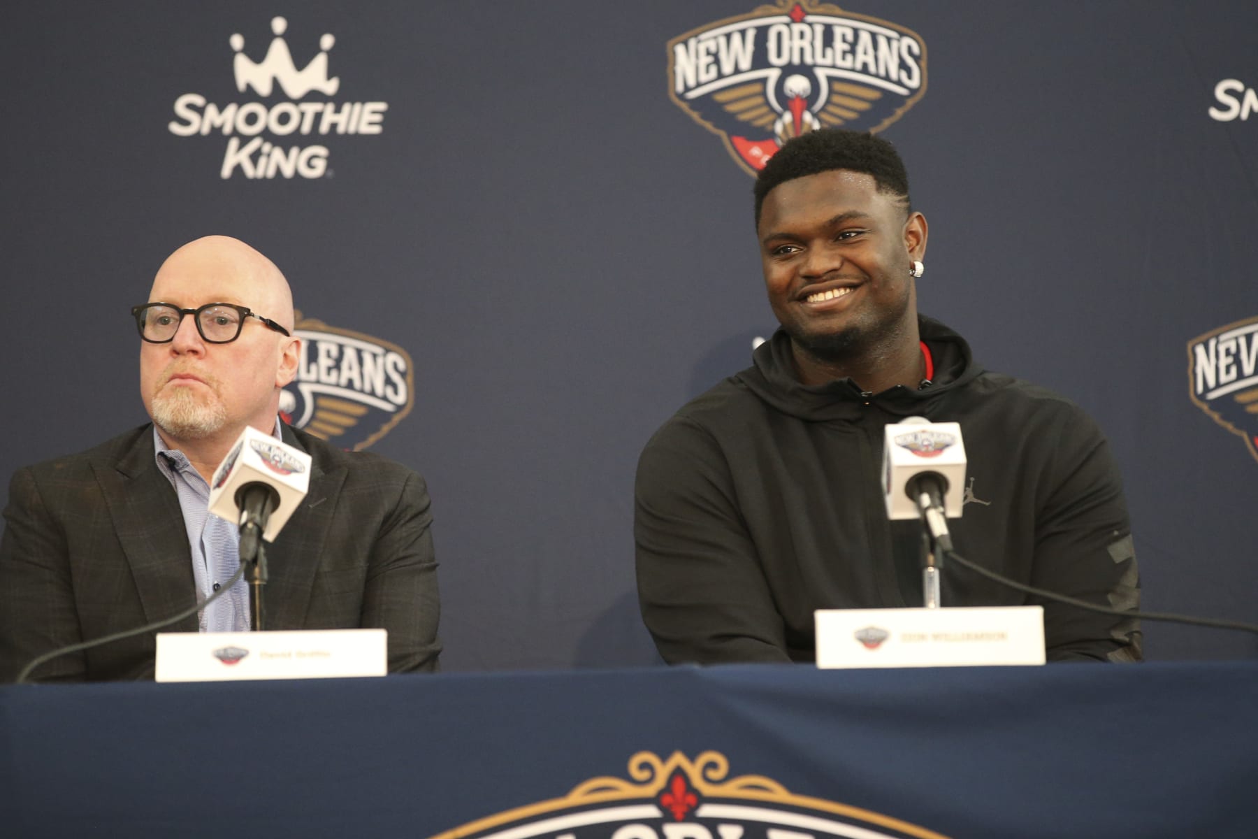 NEW ORLEANS, LA - JUNE 26: Zion Williamson #1 of the New Orleans Pelicans signs his contract extension in New Orleans, Louisiana on June 26, 2022. NOTE TO USER: User expressly acknowledges and agrees that by downloading and or using this Photograph, user is consenting to the terms and conditions of the Getty Images License Agreement. Mandatory Copyright Notice: Copyright 2022 NBAE (Photo by Layne Murdoch Jr./NBAE via Getty Images) NEW ORLEANS, LA - JUNE 26: Zion Williamson #1 of the New Orleans Pelicans signs his contract extension in New Orleans, Louisiana on June 26, 2022. NOTE TO USER: User expressly acknowledges and agrees that by downloading and or using this Photograph, user is consenting to the terms and conditions of the Getty Images License Agreement. Mandatory Copyright Notice: Copyright 2022 NBAE (Photo by Layne Murdoch Jr./NBAE via Getty Images)