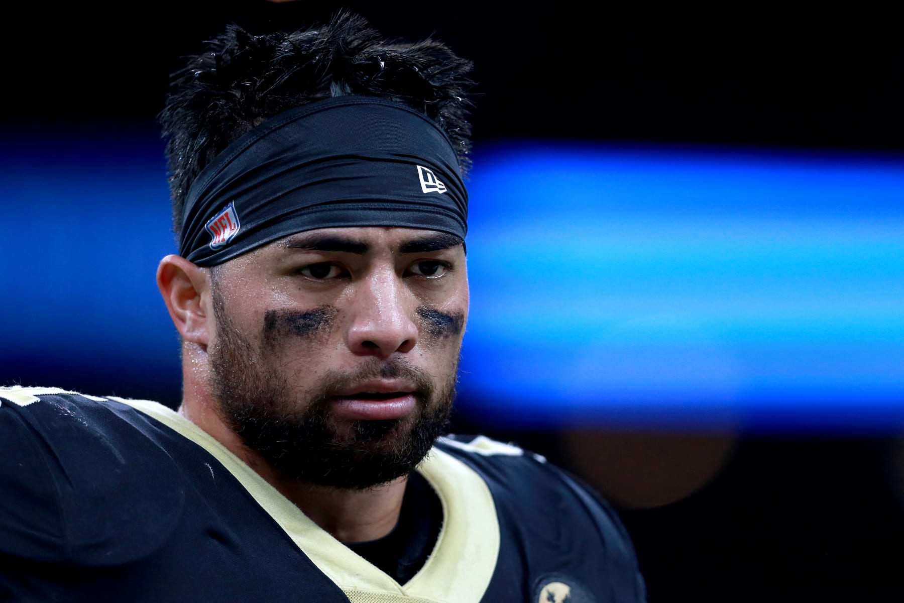 NEW ORLEANS, LOUISIANA - DECEMBER 30: Manti Te'o #51 of the New Orleans Saints reacts to a play during a NFL game against the Carolina Panthers at the Mercedes-Benz Superdome on December 30, 2018 in New Orleans, Louisiana. (Photo by Sean Gardner/Getty Images)