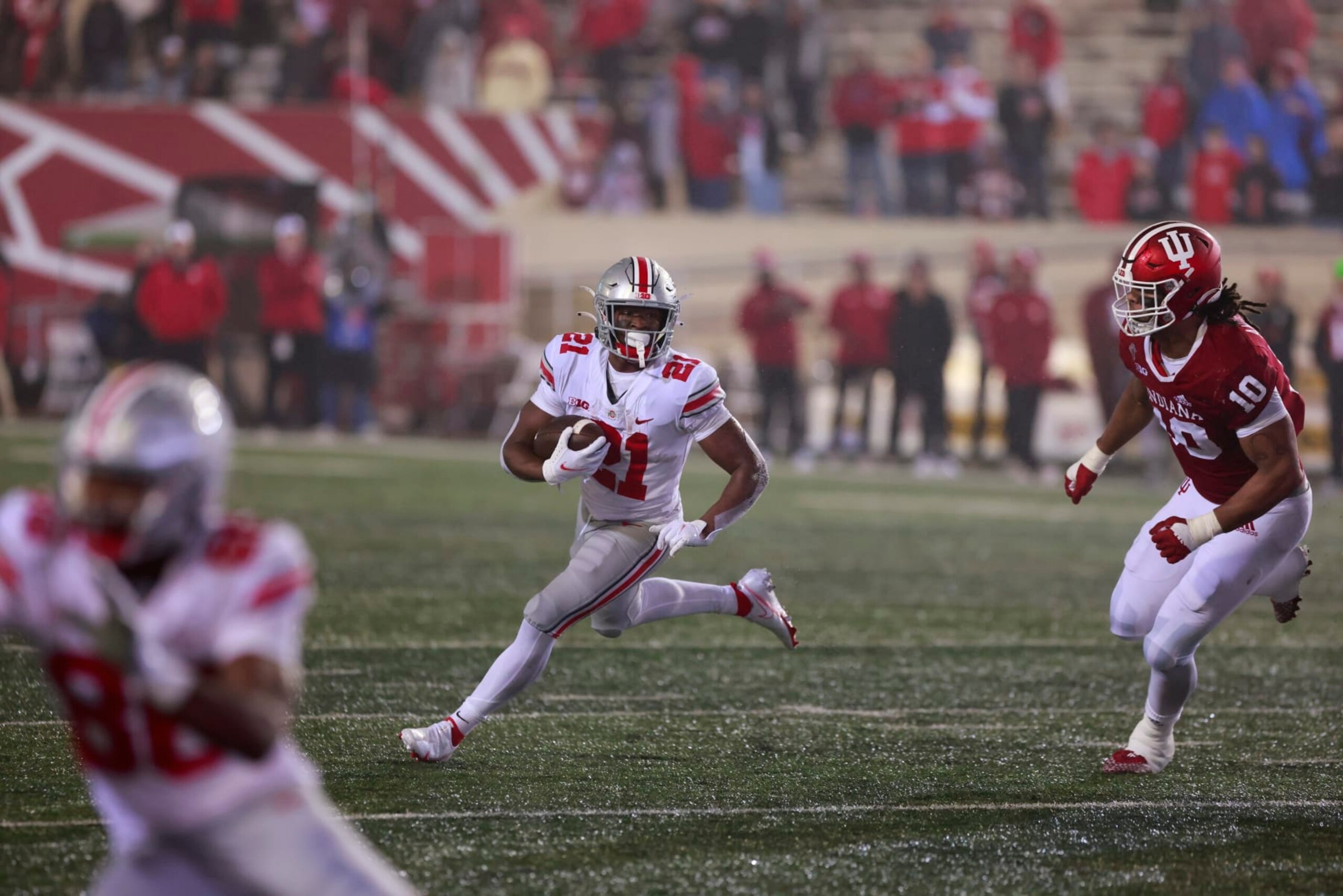 BLOOMINGTON, INDIANA, UNITED STATES - 2021/10/23: Ohio State Buckeyes running back Evan Pryor (21) in action during the National Collegiate Athletic Association (NCAA) football game between Indiana University and Ohio State at Memorial Stadium.
Final score; Ohio State 54:7 Indiana University. (Photo by Jeremy Hogan/SOPA Images/LightRocket via Getty Images)