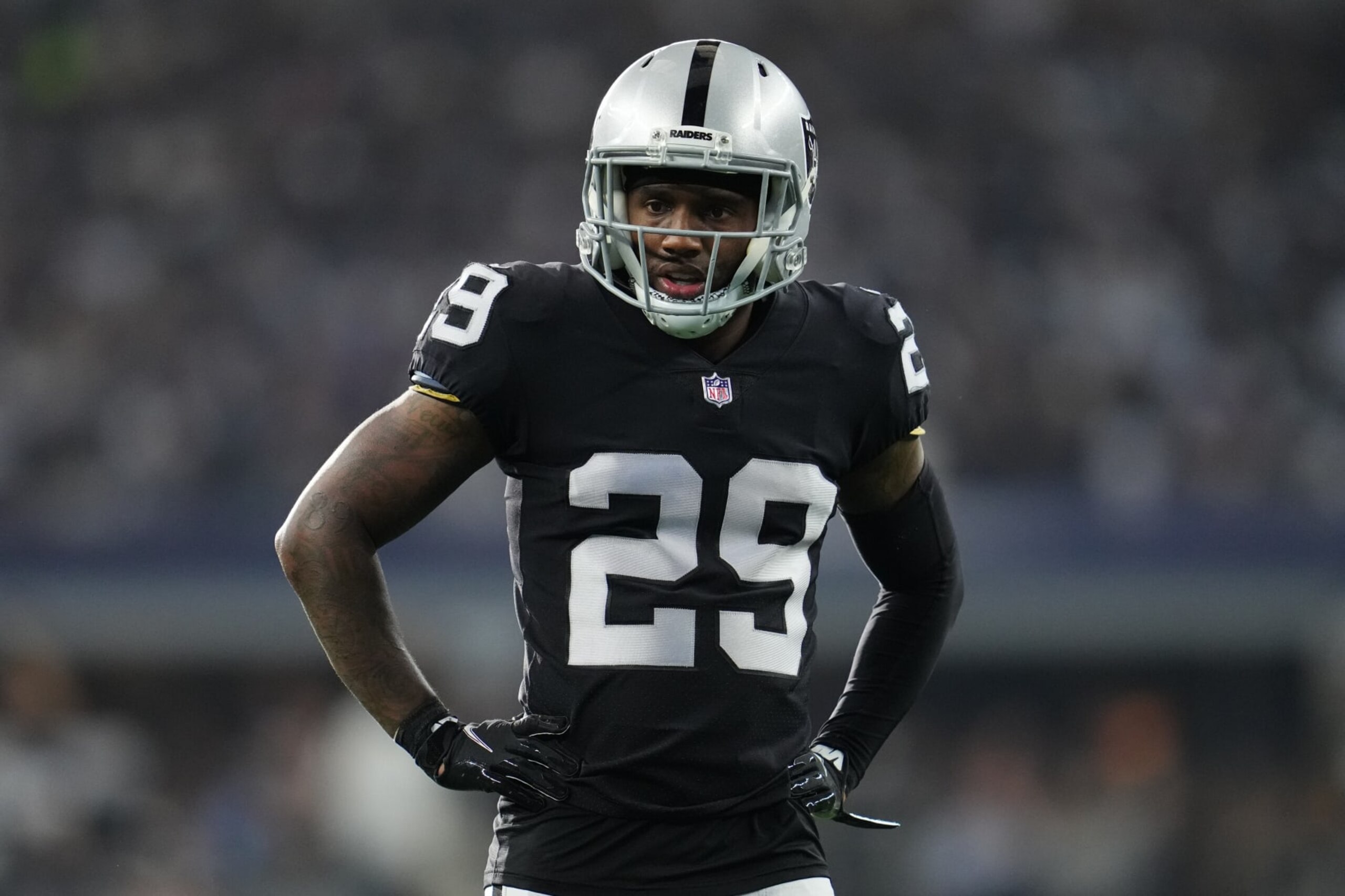 ARLINGTON, TEXAS - NOVEMBER 25: Casey Hayward #29 of the Las Vegas Raiders gets set against the Dallas Cowboys during an NFL game at AT&T Stadium on November 25, 2021 in Arlington, Texas. (Photo by Cooper Neill/Getty Images)