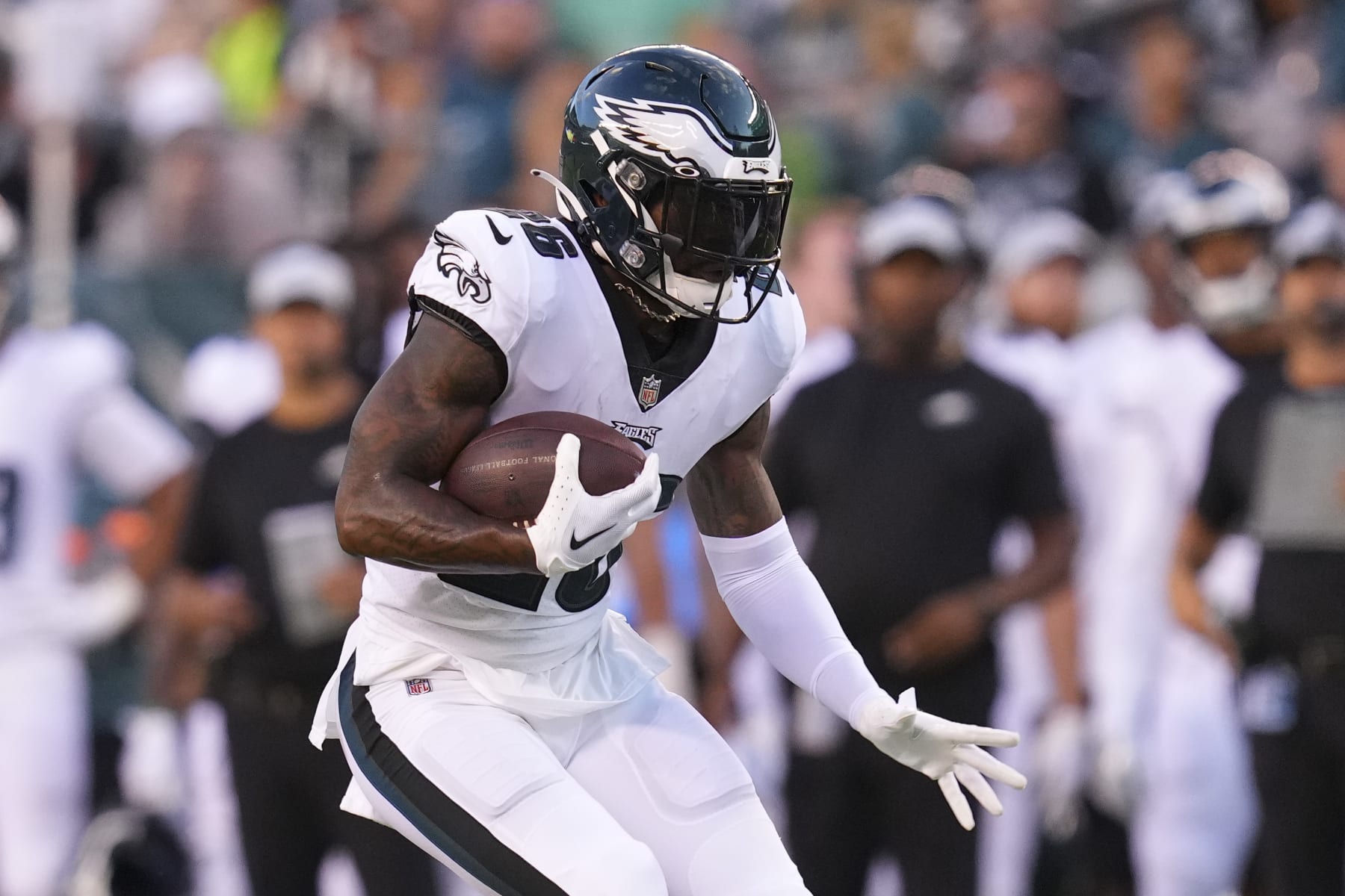 PHILADELPHIA, PA - AUGUST 12: Miles Sanders #26 of the Philadelphia Eagles runs with the ball against the New York Jets during the preseason game at Lincoln Financial Field on August 12, 2022 in Philadelphia, Pennsylvania. The Jets defeated the Eagles 24-21. (Photo by Mitchell Leff/Getty Images)