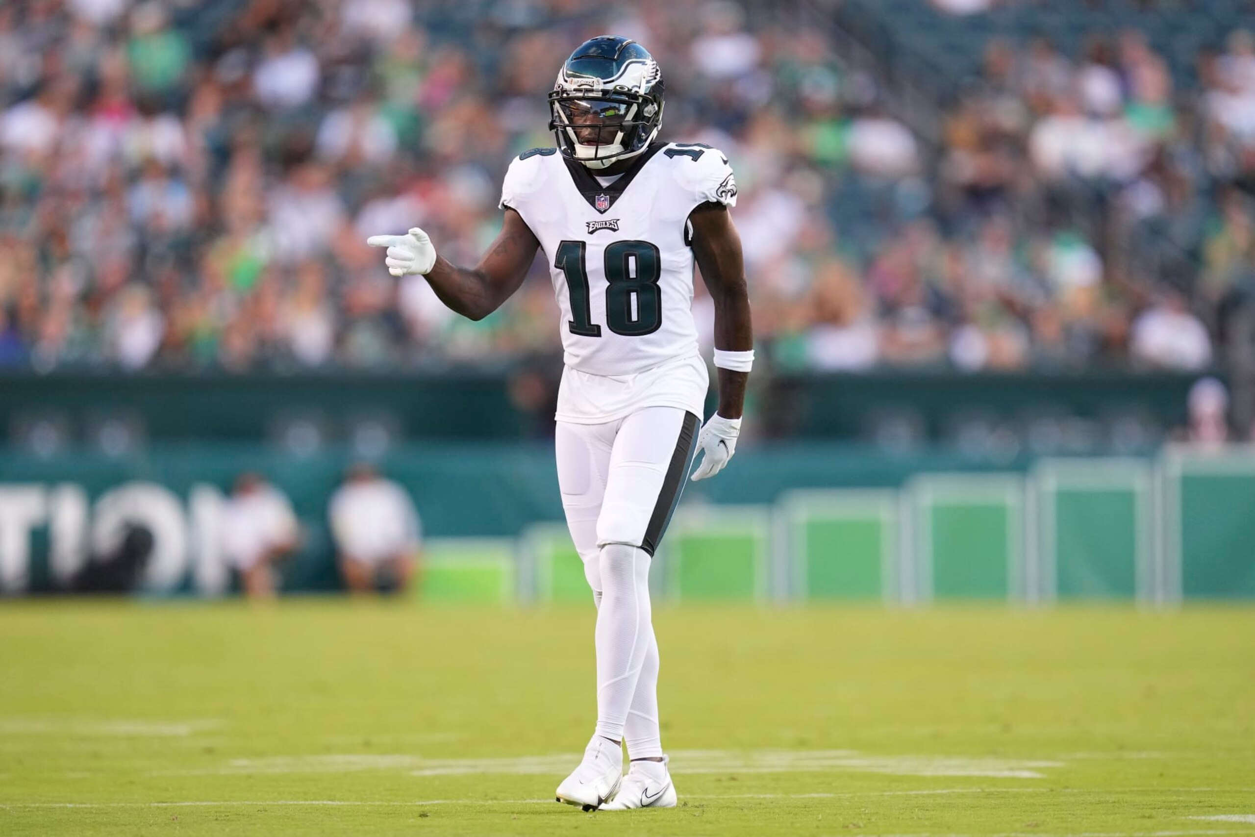 PHILADELPHIA, PA - AUGUST 12: Jalen Reagor #18 of the Philadelphia Eagles in action against the New York Jets during the preseason game at Lincoln Financial Field on August 12, 2022 in Philadelphia, Pennsylvania. The Jets defeated the Eagles 24-21. (Photo by Mitchell Leff/Getty Images) PHILADELPHIA, PA - AUGUST 12: Jalen Reagor #18 of the Philadelphia Eagles in action against the New York Jets during the preseason game at Lincoln Financial Field on August 12, 2022 in Philadelphia, Pennsylvania. The Jets defeated the Eagles 24-21. (Photo by Mitchell Leff/Getty Images)
