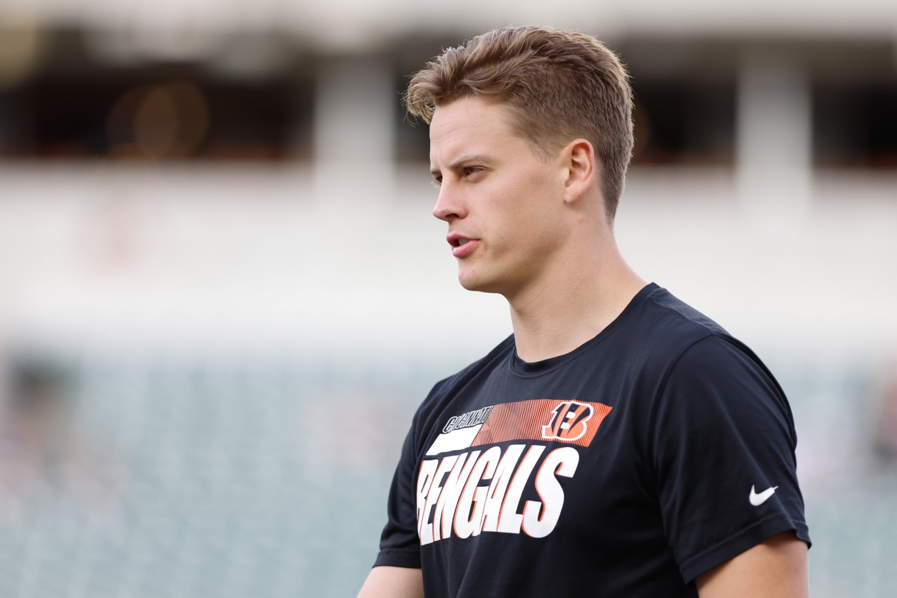 CINCINNATI, OH - AUGUST 12: Cincinnati Bengals quarterback Joe Burrow (9) during the preseason game against the Arizona Cardinals and Cincinnati Bengals on August 12, 2022, at the Paycor Stadium in Cincinnati, OH. (Photo by Ian Johnson/Icon Sportswire via Getty Images)